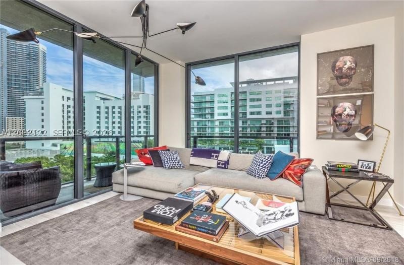image Cassa Brickell7