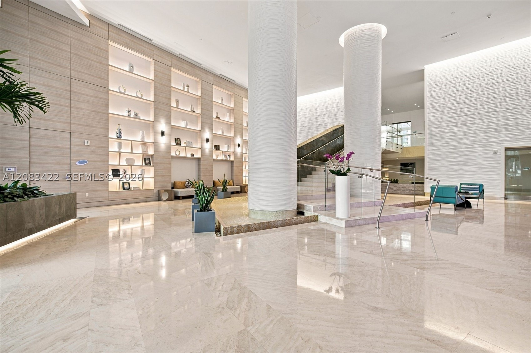 image Trump Royale30