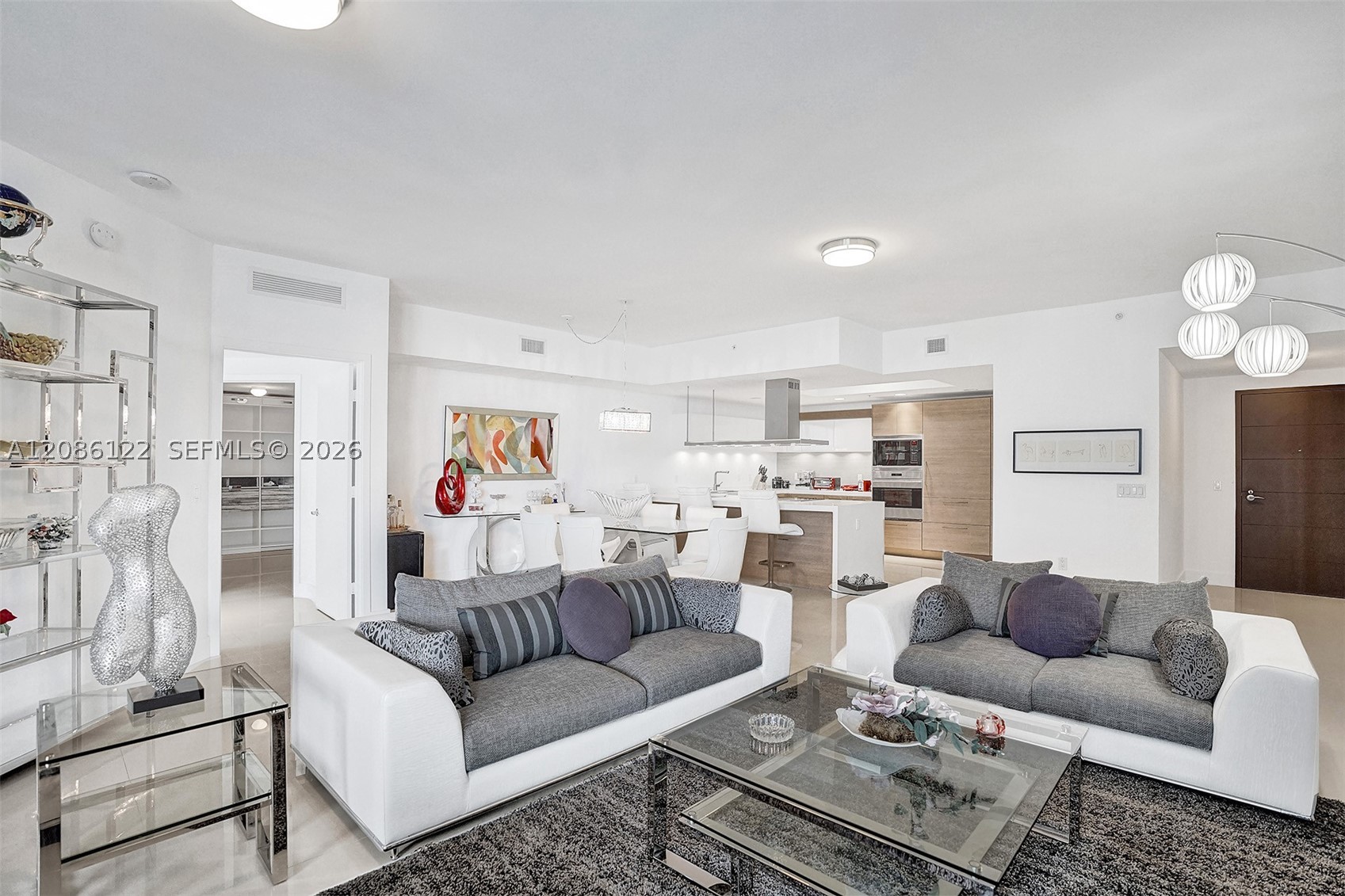 image Marina Palms Residences10