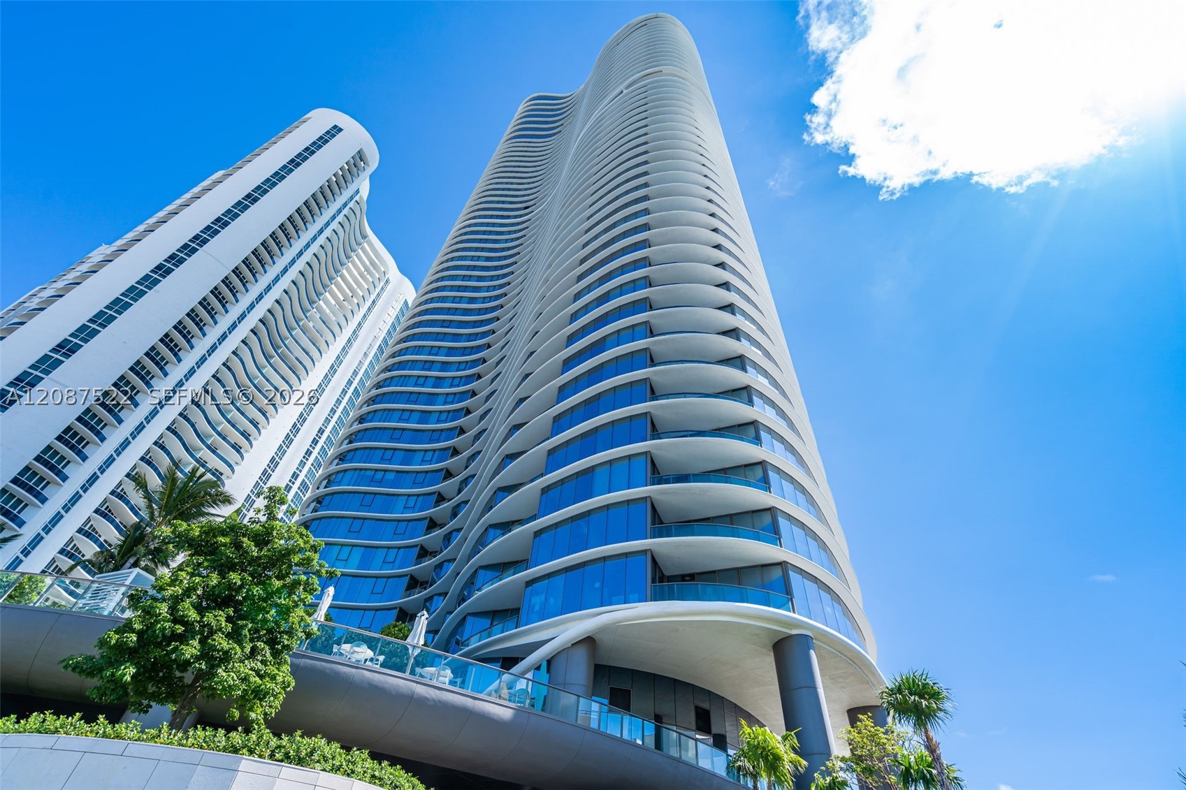image Ritz-Carlton Sunny Isles Beach2