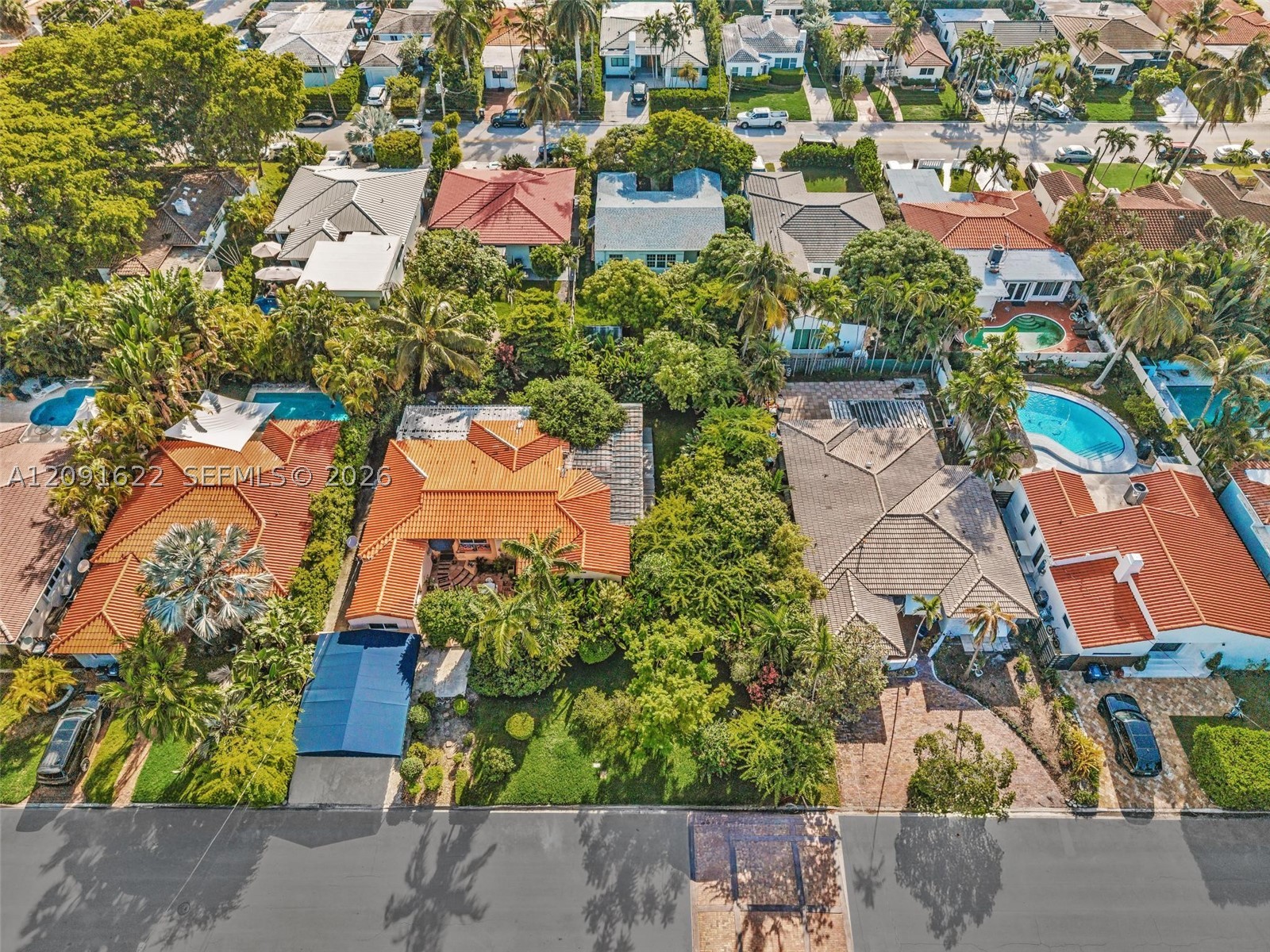 8945 Dickens Ave Surfside, FL 33154