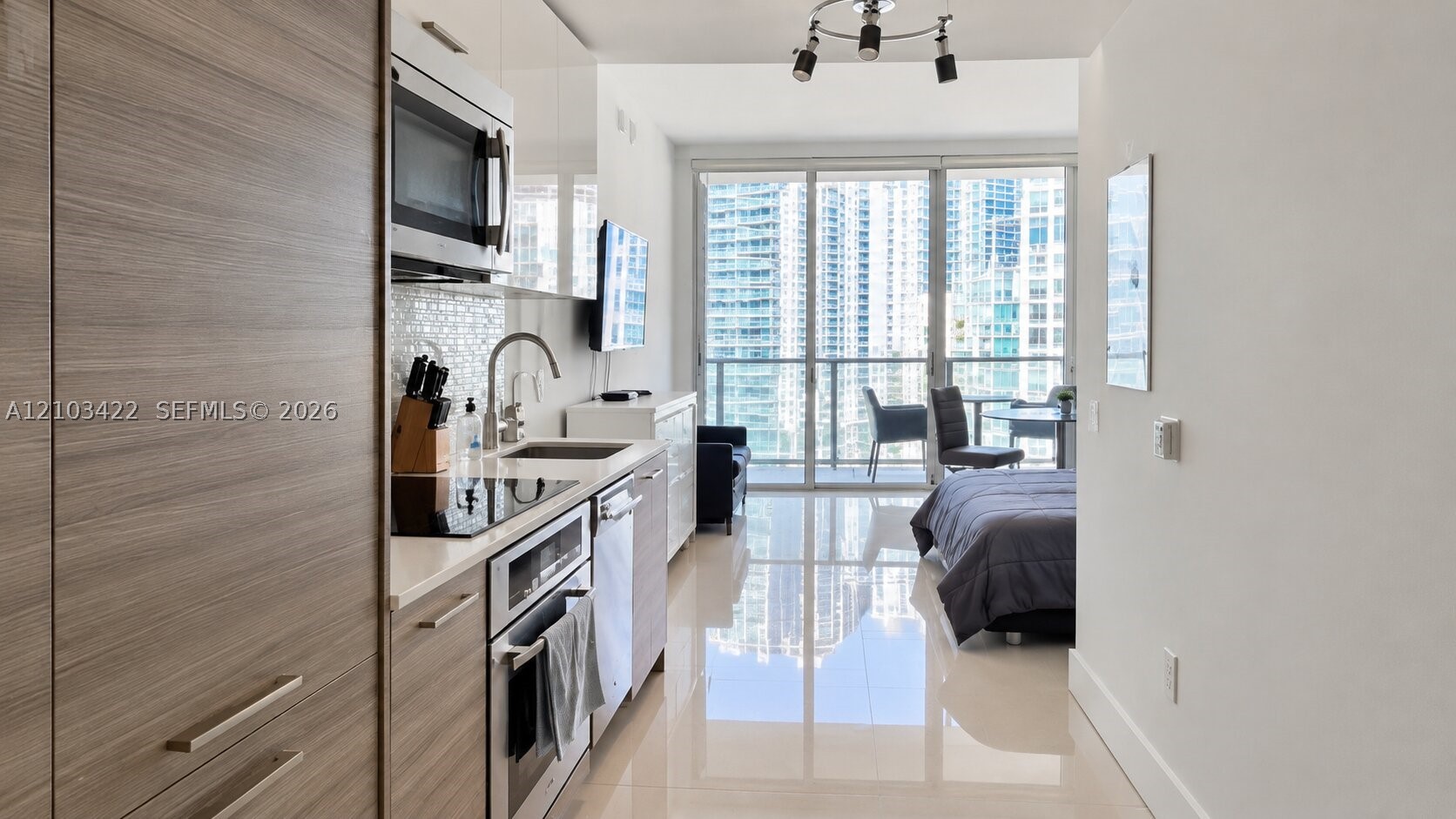 image Brickell House1