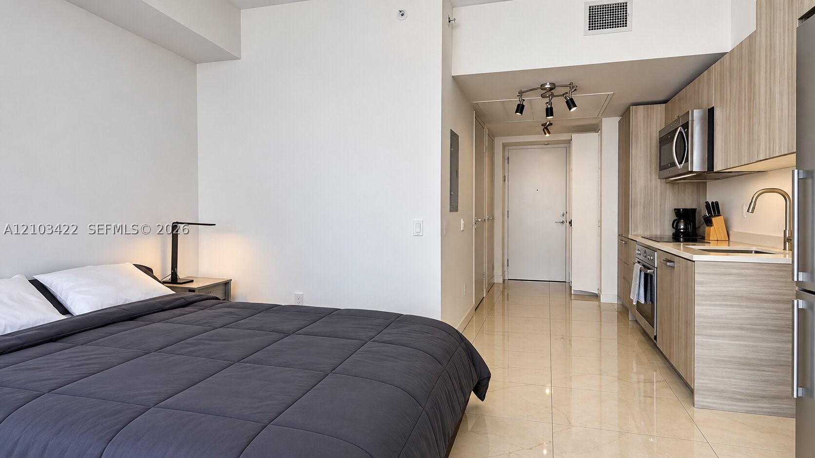 image Brickell House8
