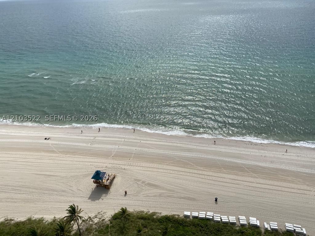 18201 Collins Ave #3306