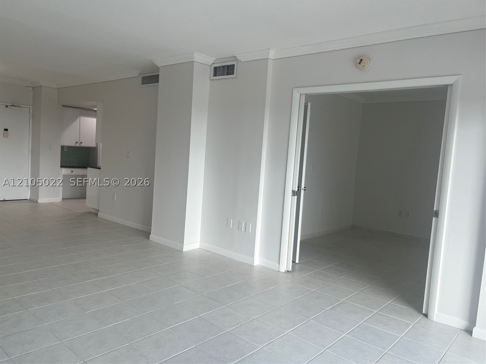 image Arlen House West10