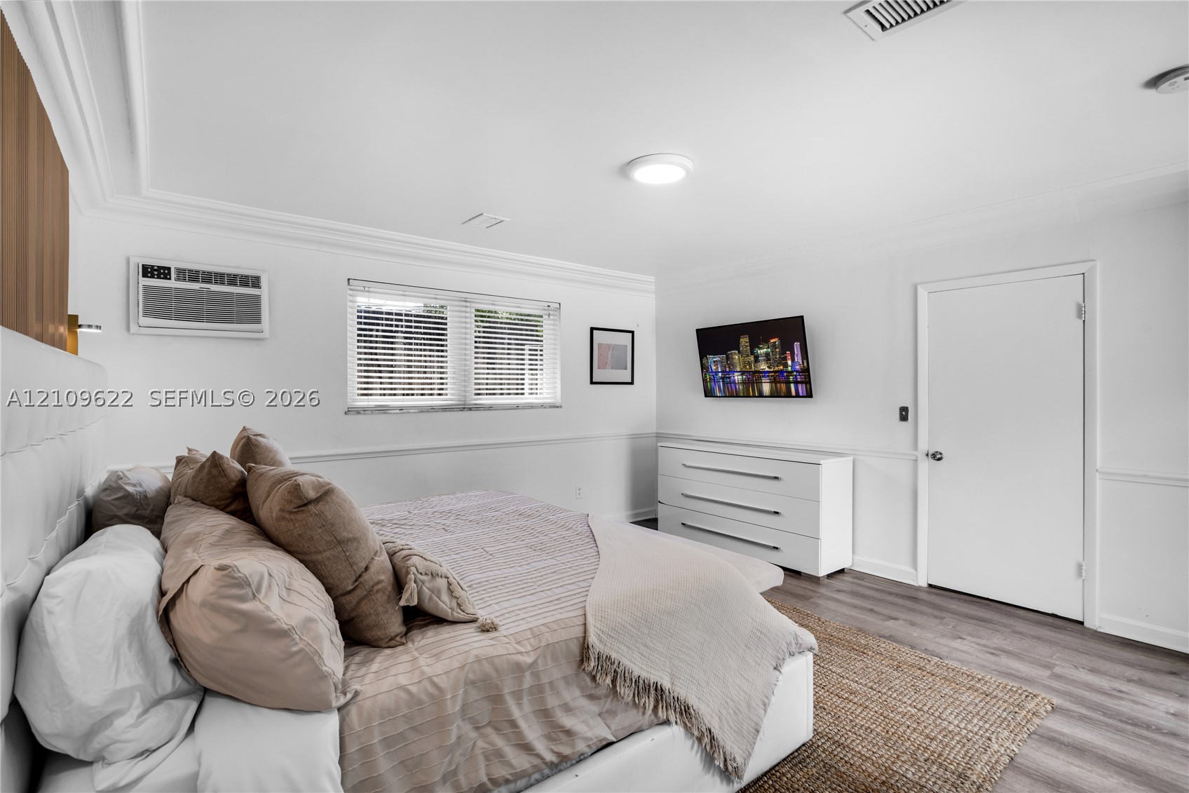520 SW 22th Rd Miami, FL 33129