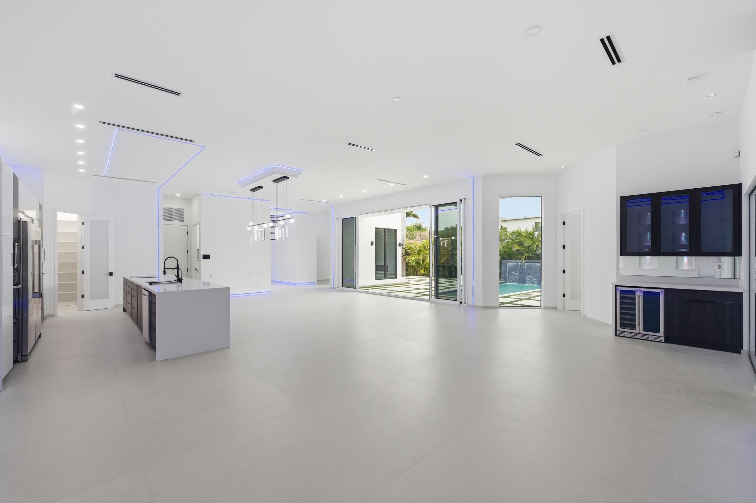 1629 NE 1st Fort Lauderdale, FL 33305