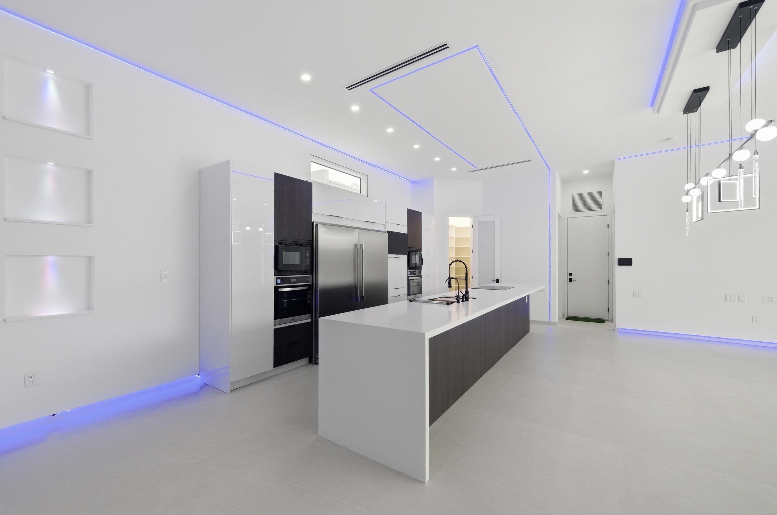 1629 NE 1st Fort Lauderdale, FL 33305