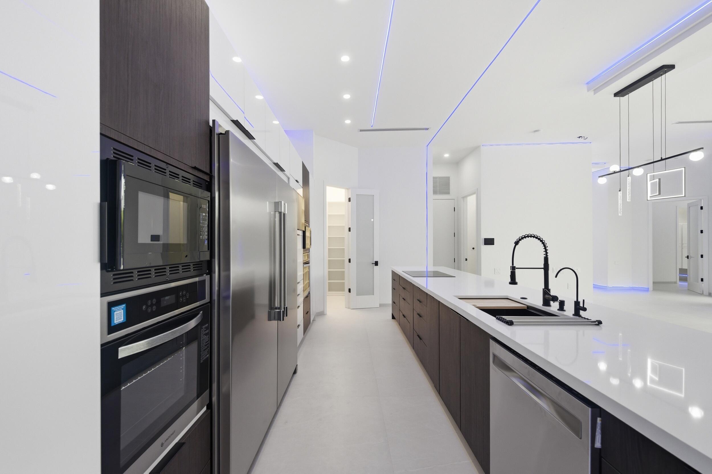 1629 NE 1st Fort Lauderdale, FL 33305