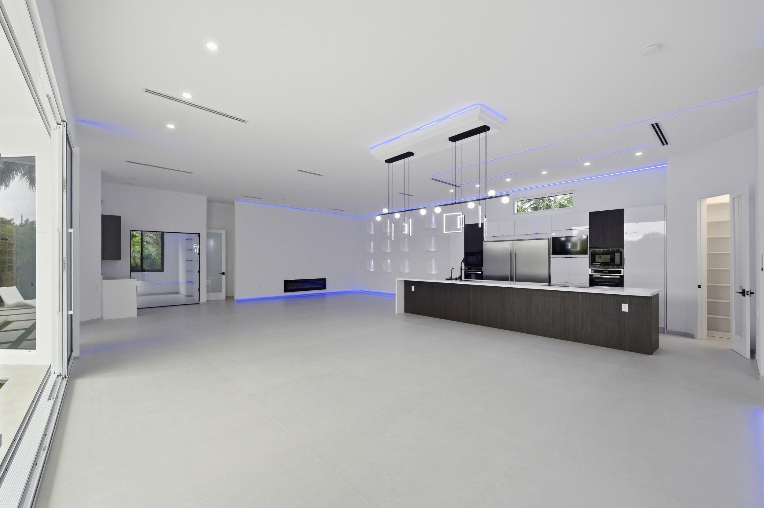 1629 NE 1st Fort Lauderdale, FL 33305