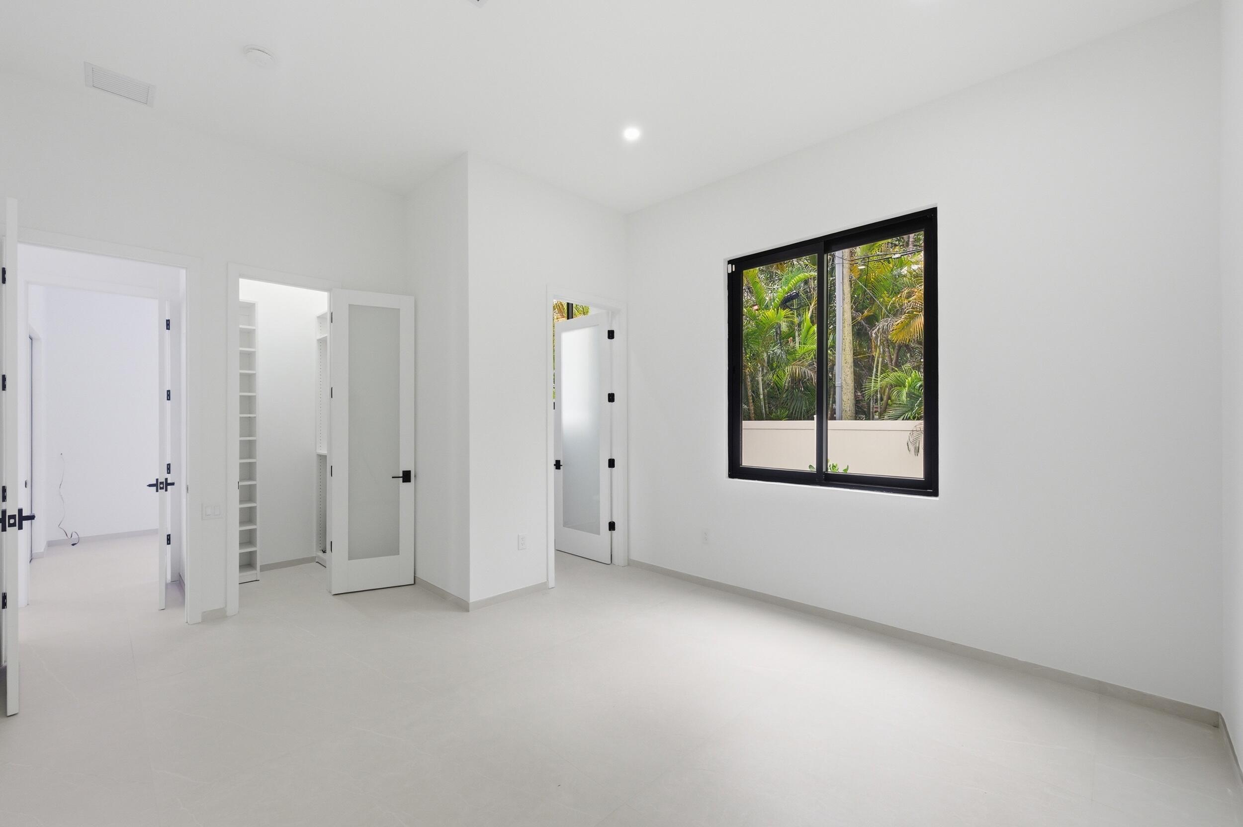 1629 NE 1st Fort Lauderdale, FL 33305