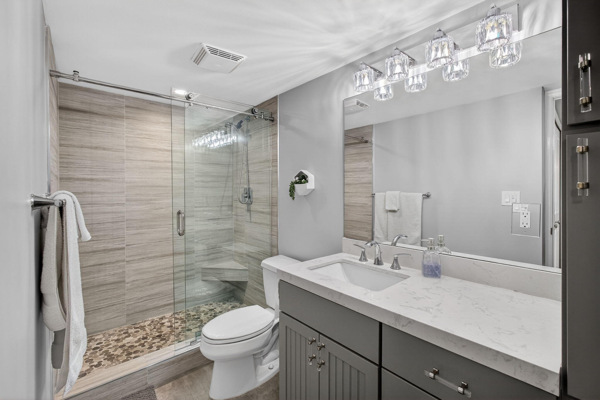 4200 N Ocean #2-803 Riviera Beach, FL 33404