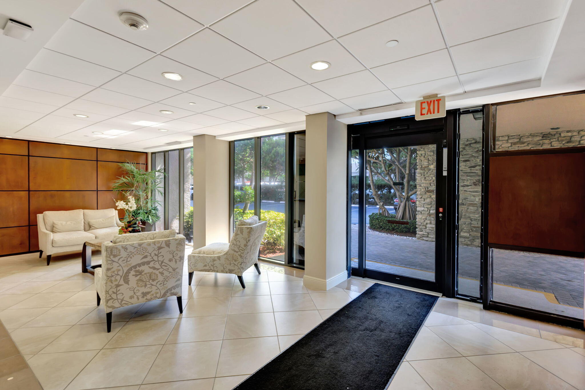 4200 N Ocean #2-803 Riviera Beach, FL 33404