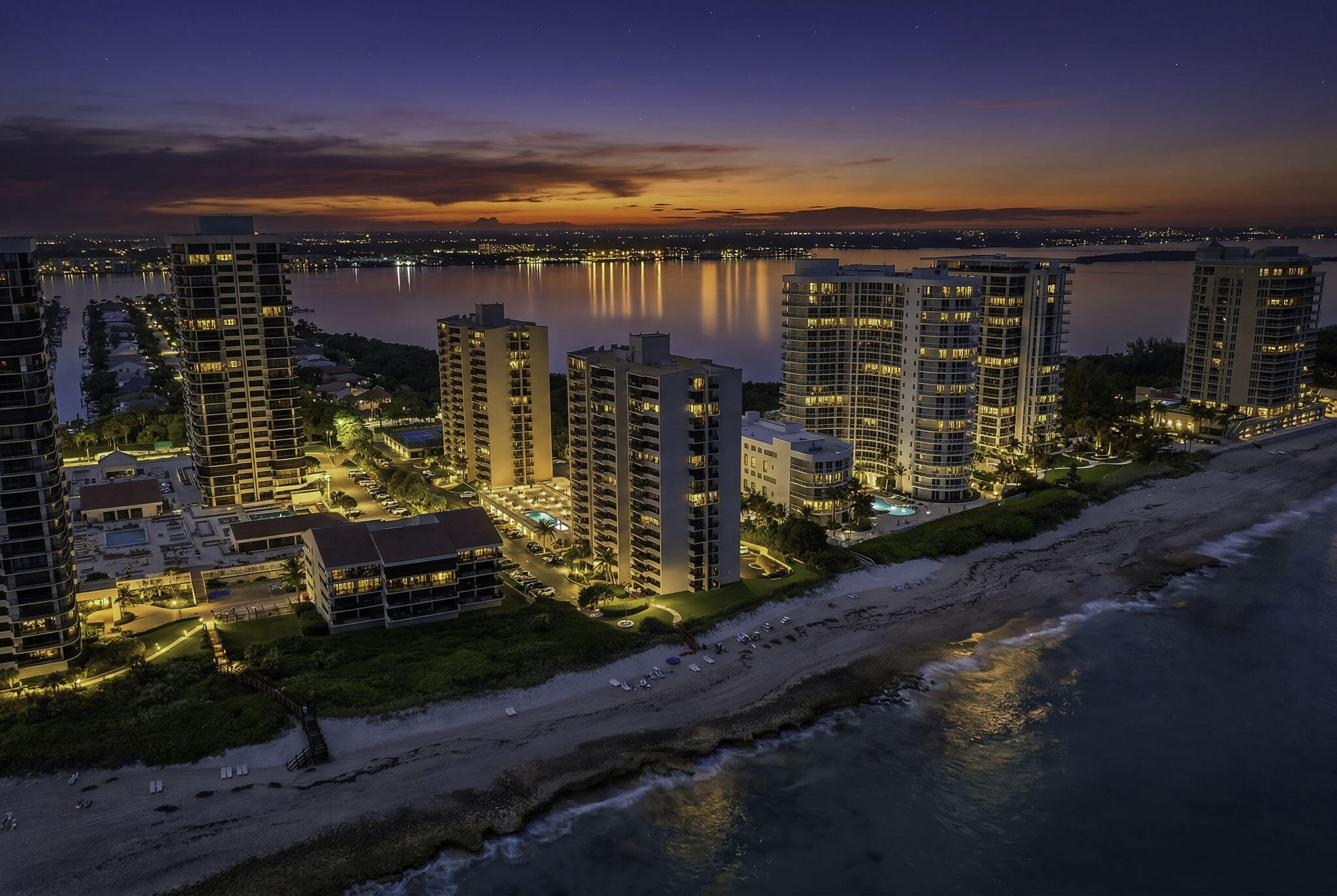 4200 N Ocean #2-803 Riviera Beach, FL 33404