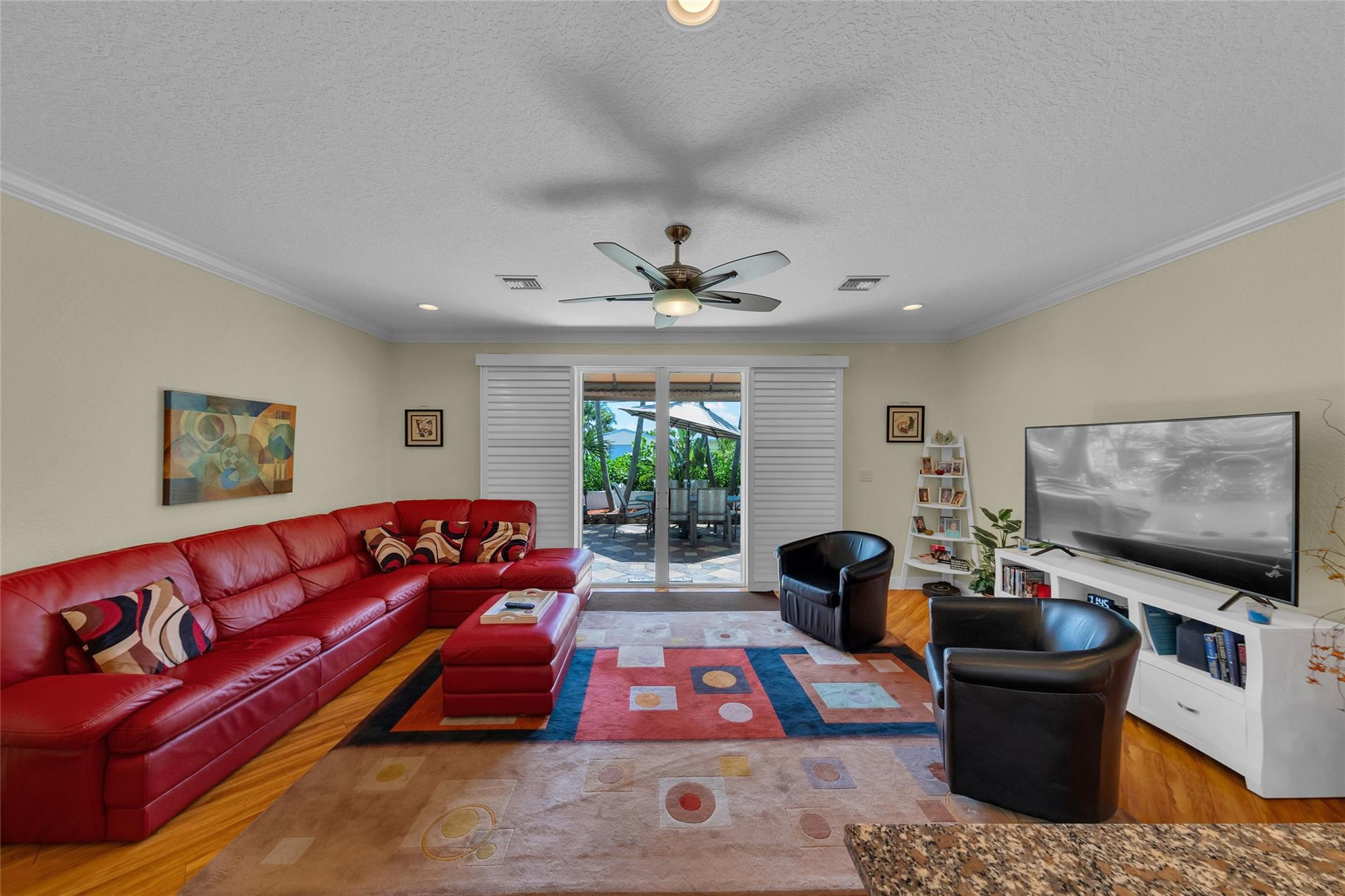 1327 SE 3rd Pompano Beach, FL 33060