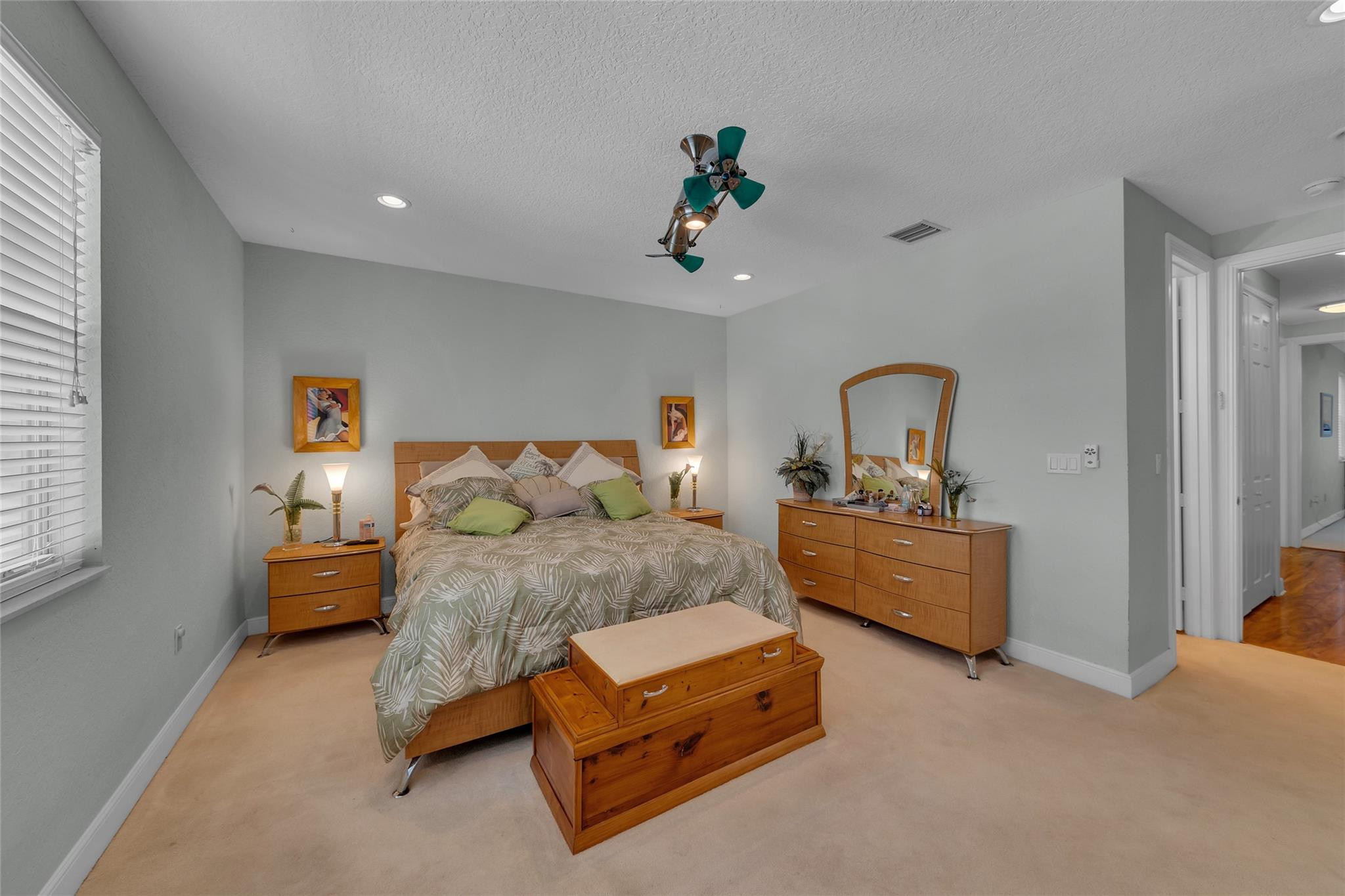 1327 SE 3rd Pompano Beach, FL 33060