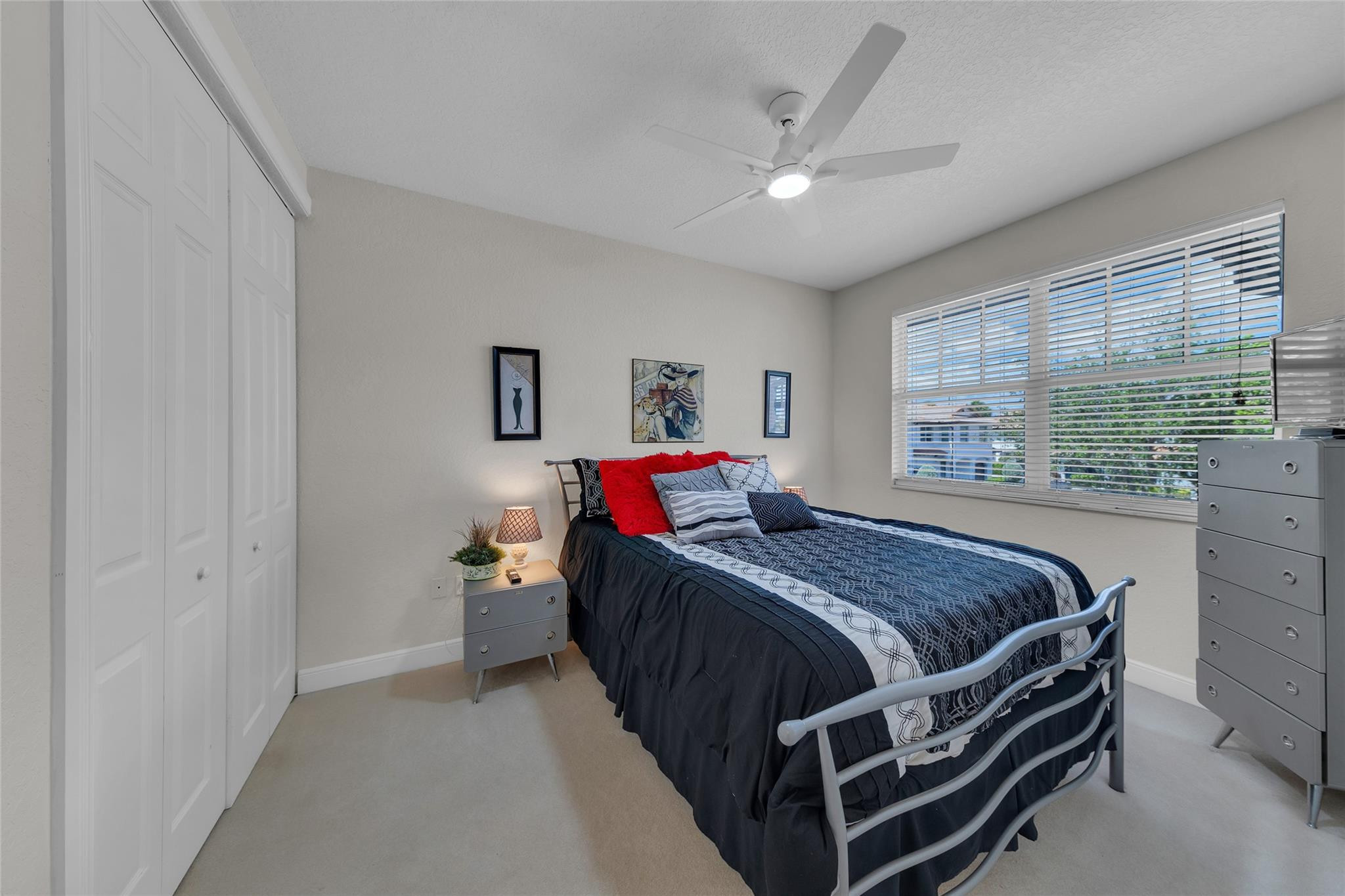 1327 SE 3rd Pompano Beach, FL 33060