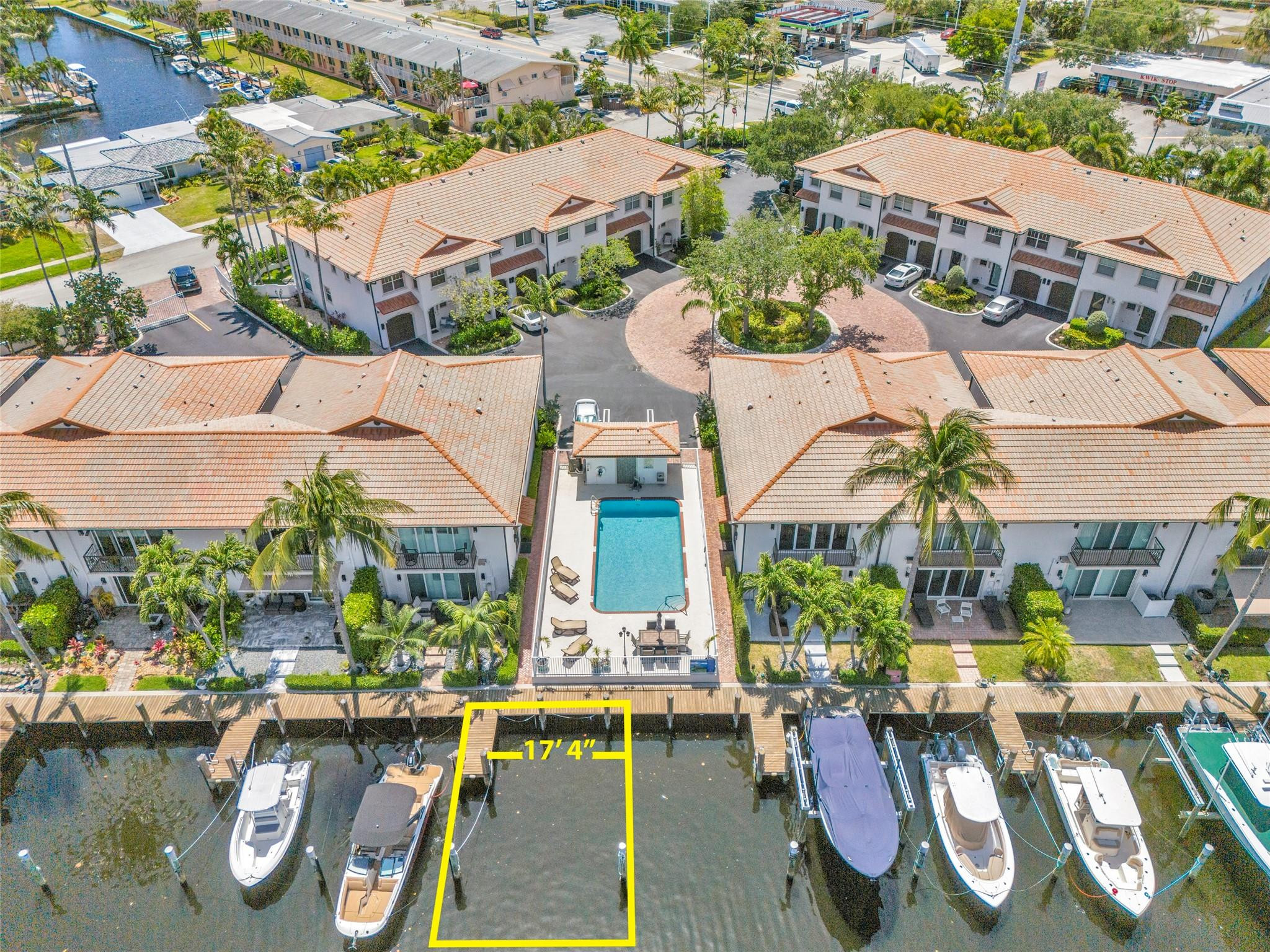 1327 SE 3rd Pompano Beach, FL 33060