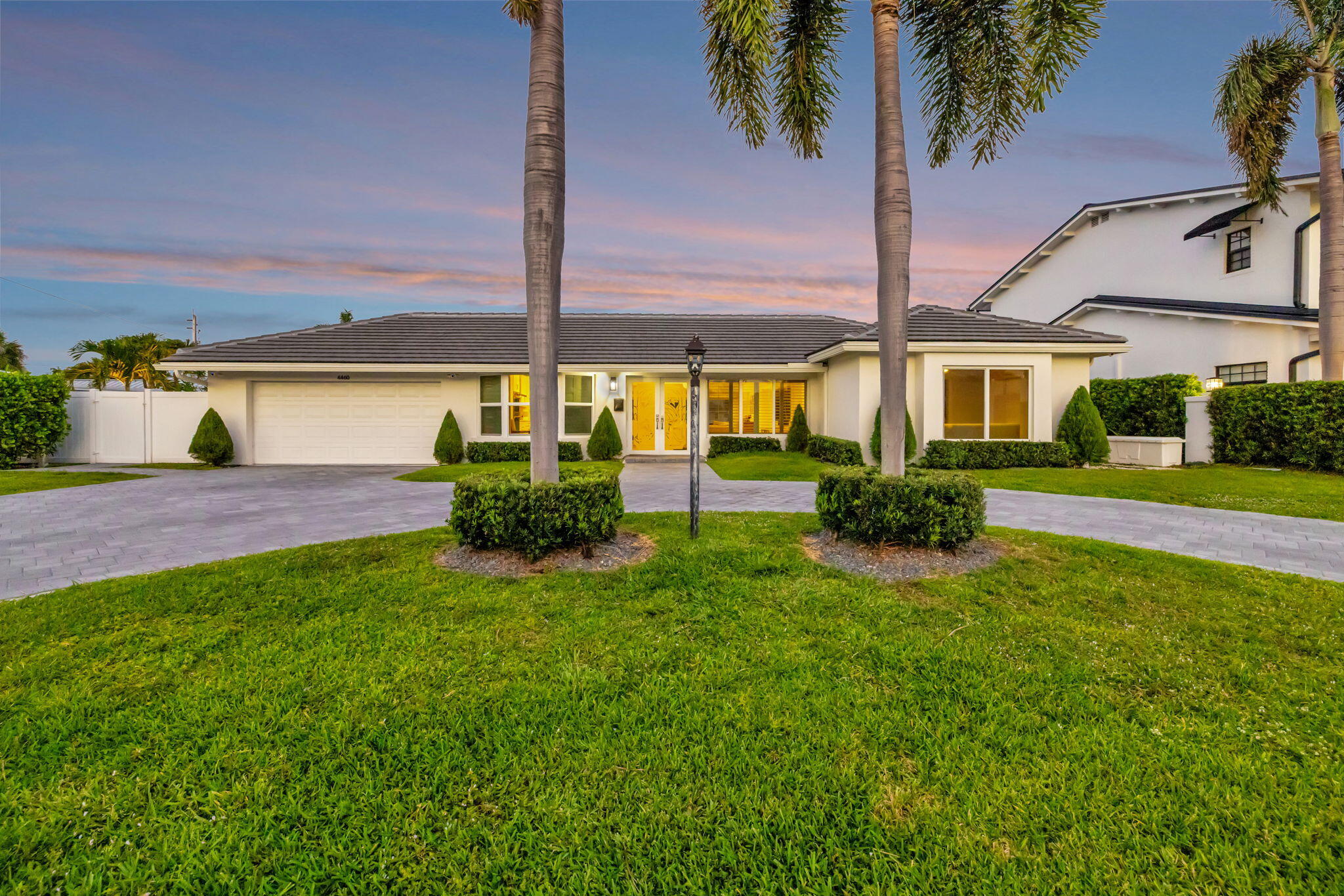 4460 NE 26th Lighthouse Point, FL 33064