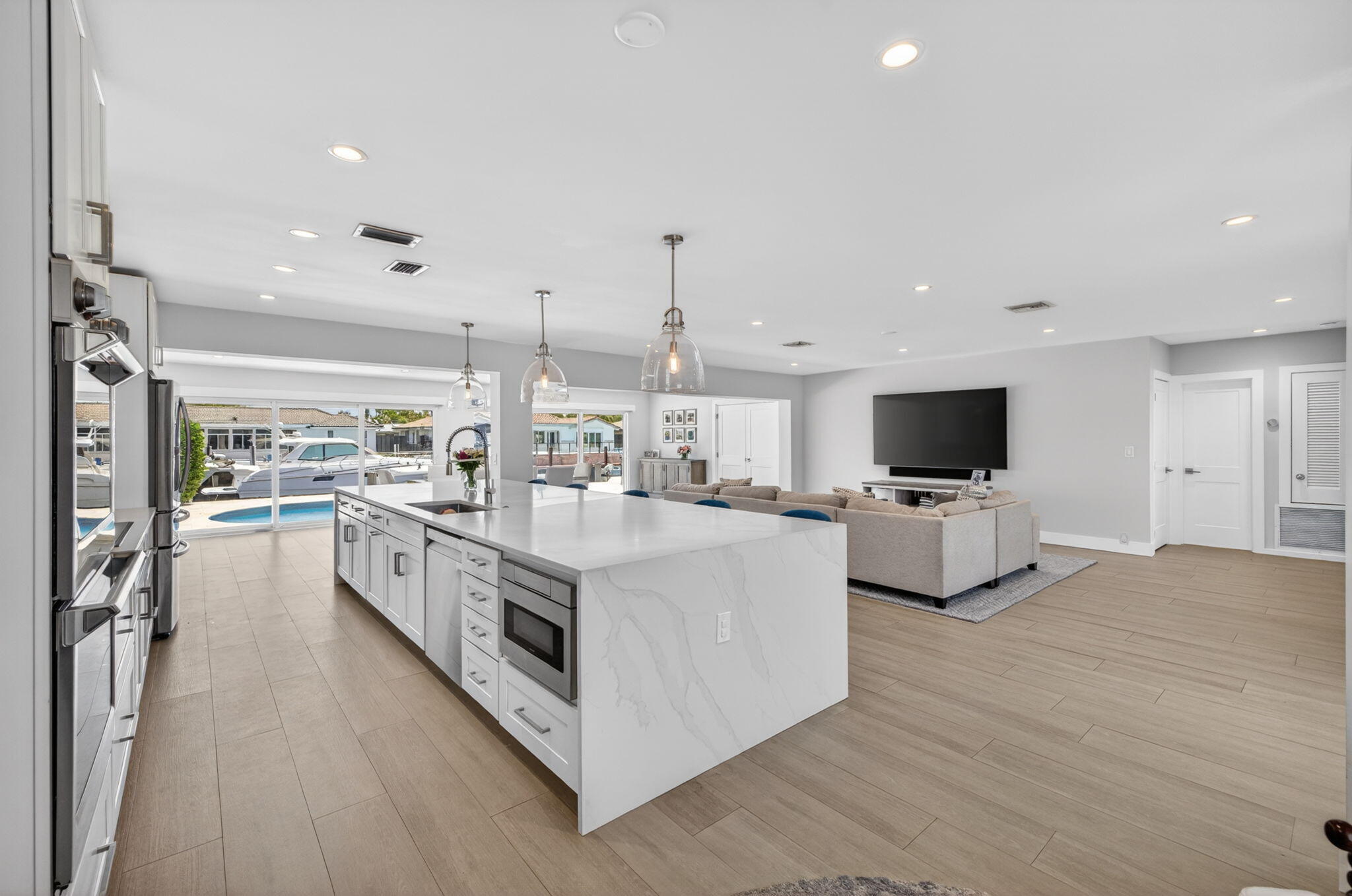 4460 NE 26th Lighthouse Point, FL 33064