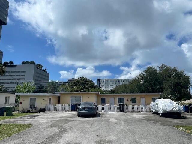 224 SE 9th #1-4