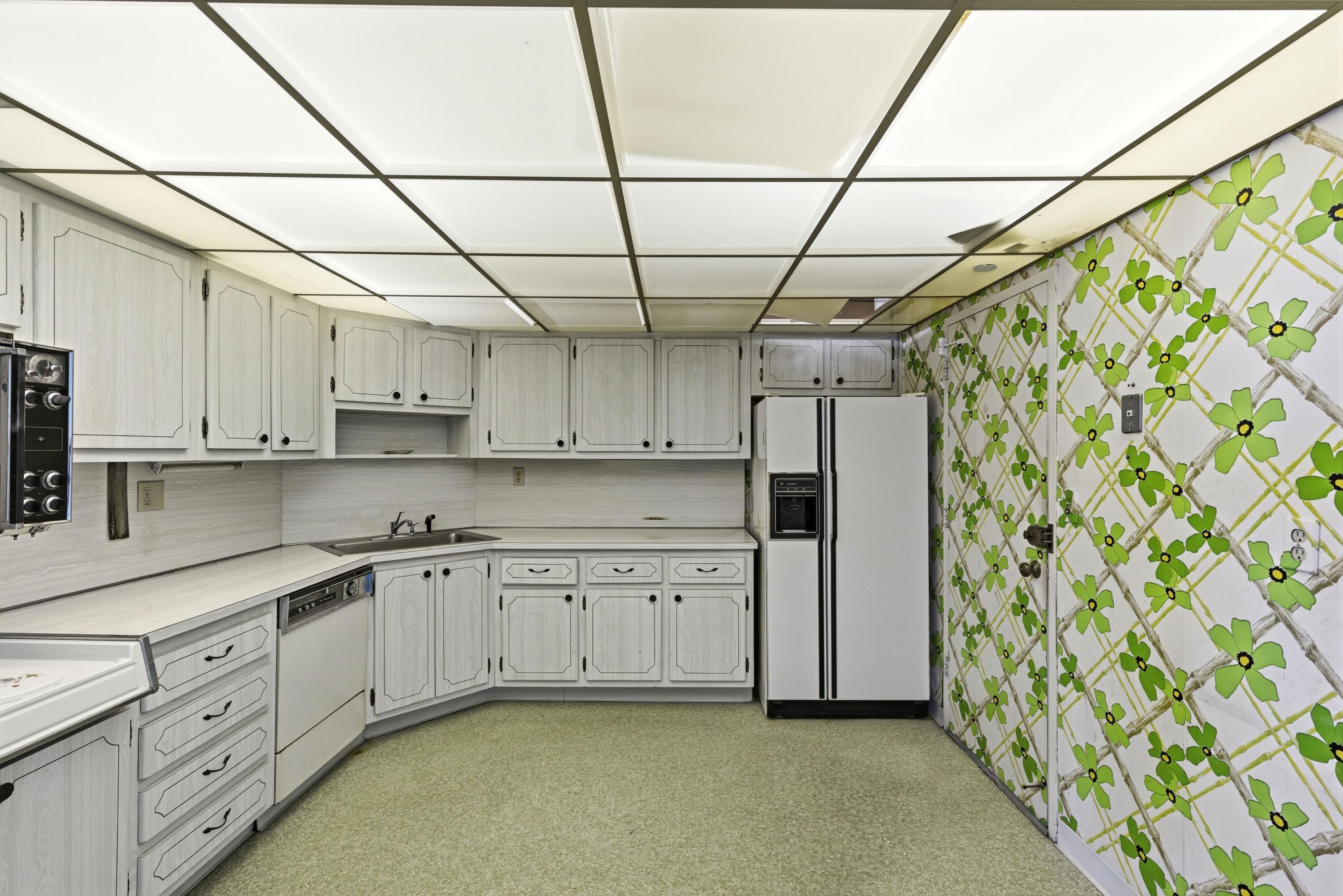 2500 E Las Olas #1806 Fort Lauderdale, FL 33301
