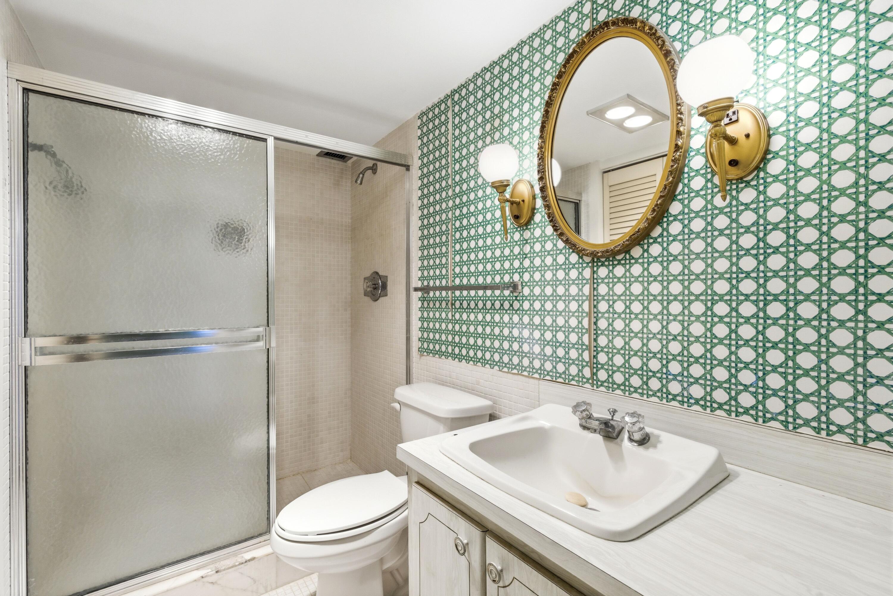 2500 E Las Olas #1806 Fort Lauderdale, FL 33301