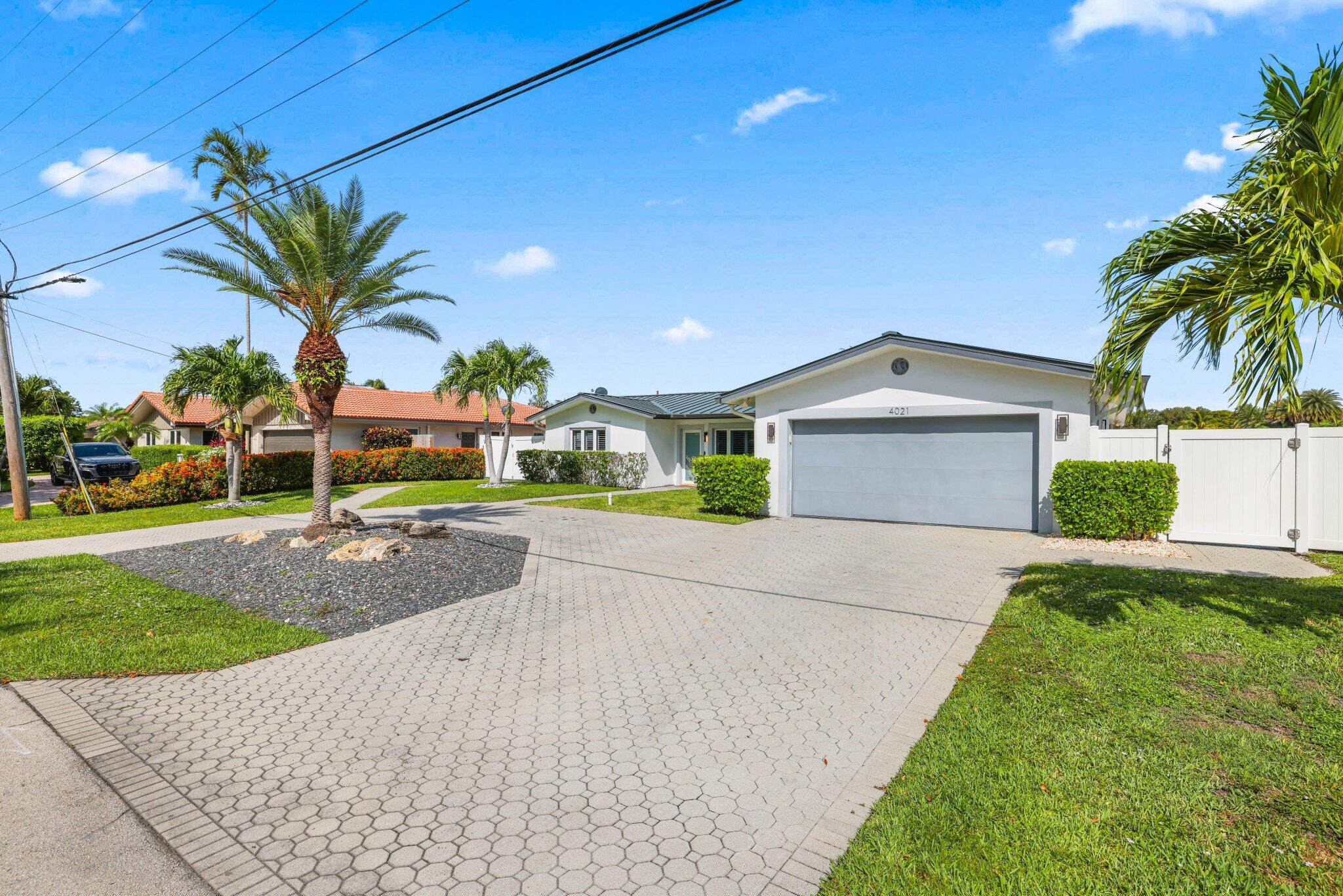 4021 NE 27th Lighthouse Point, FL 33064