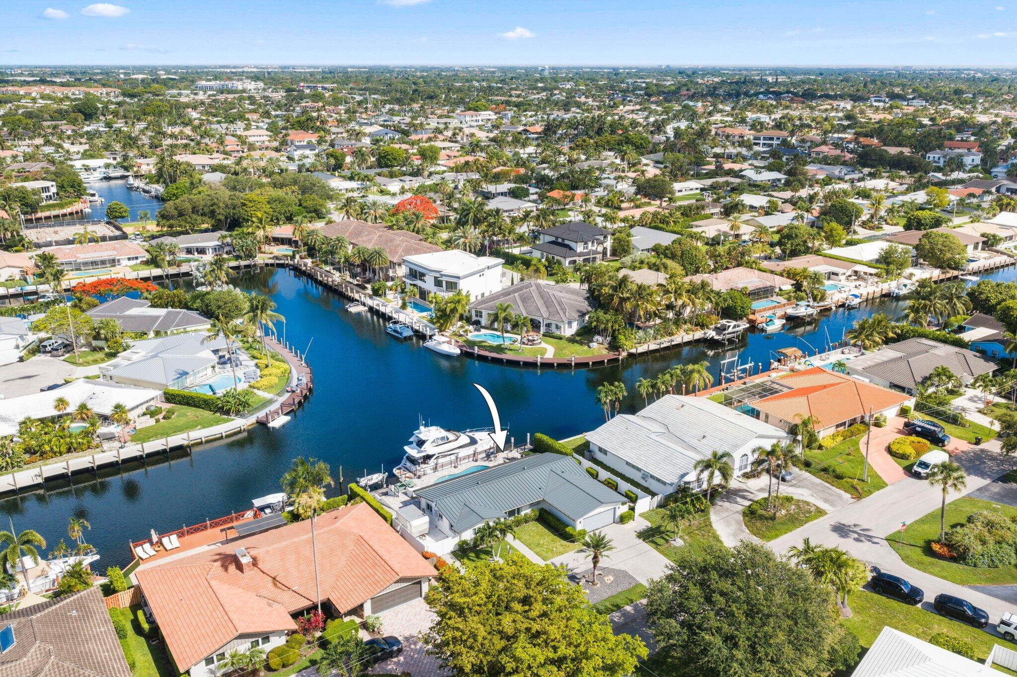 4021 NE 27th Lighthouse Point, FL 33064