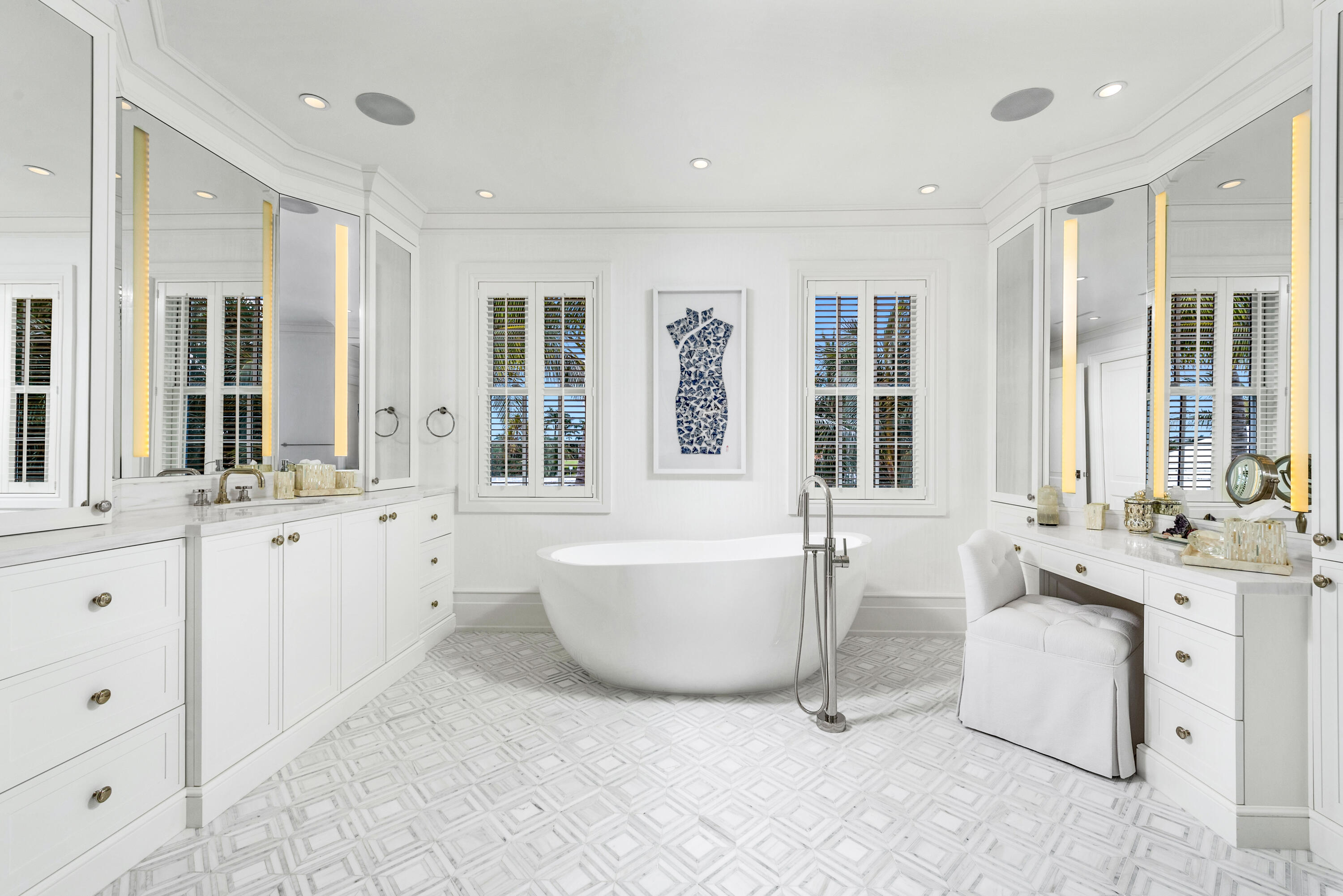 608 Island Palm Beach, FL 33480