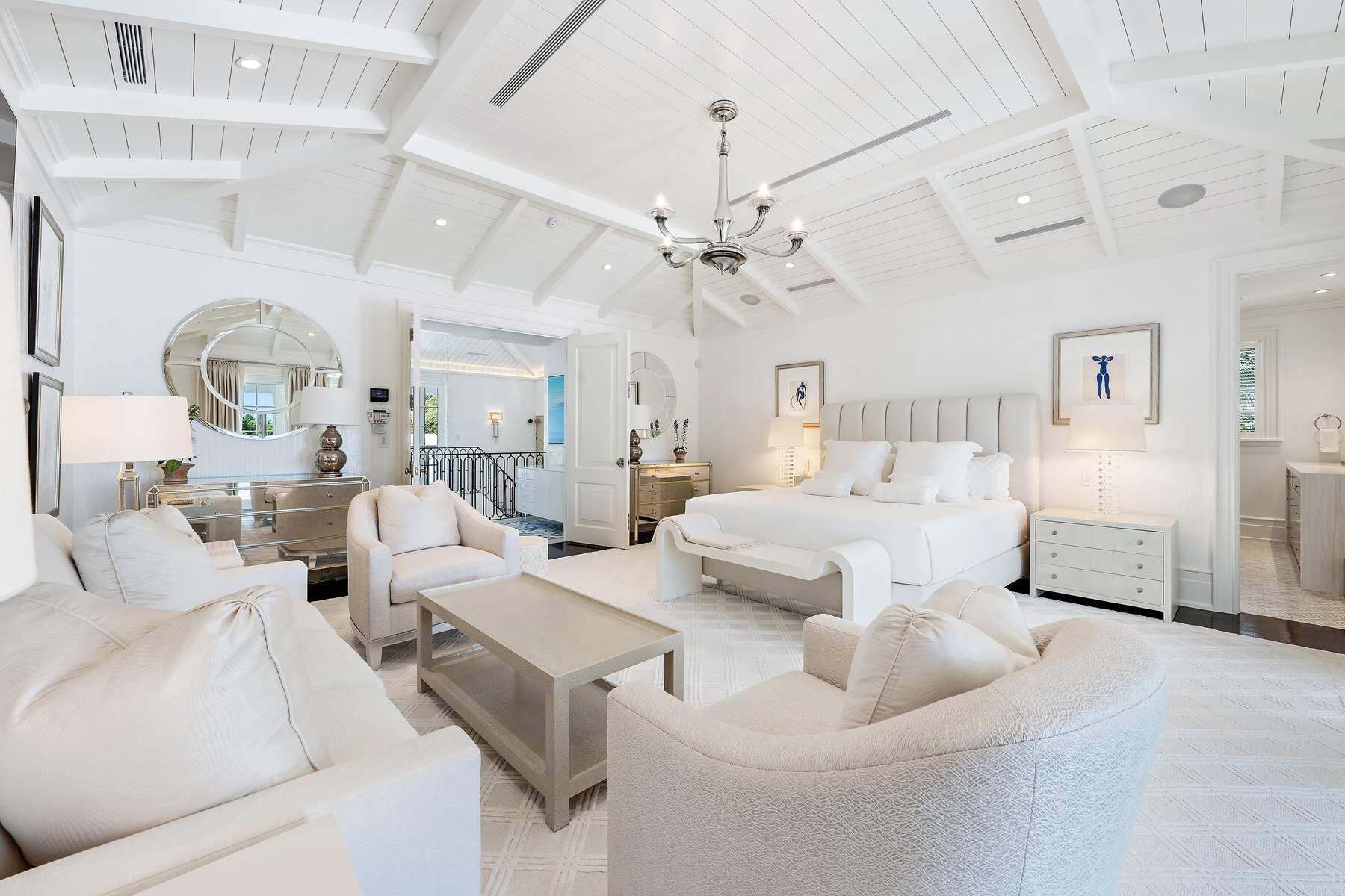 608 Island Palm Beach, FL 33480