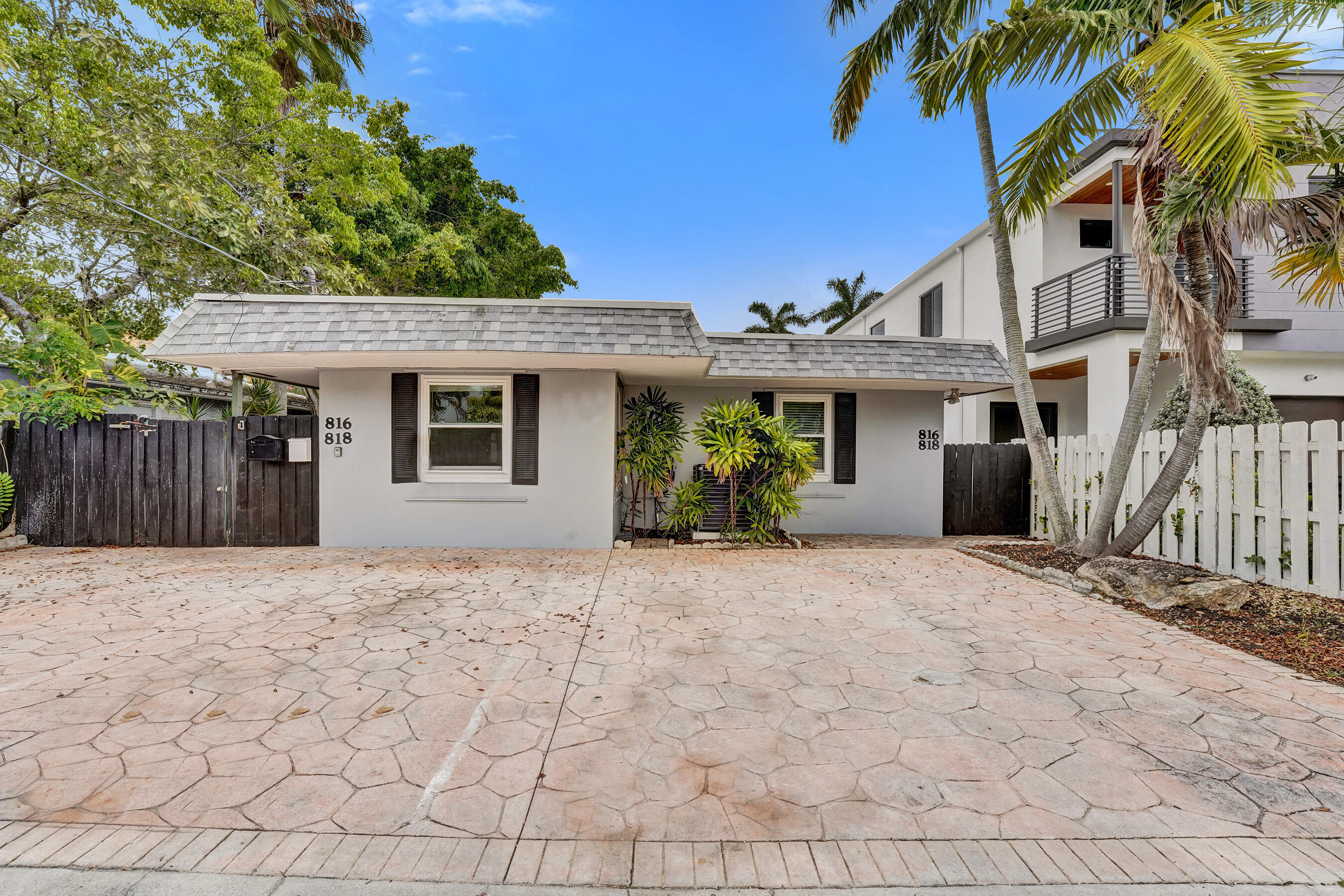 816 SE 12th