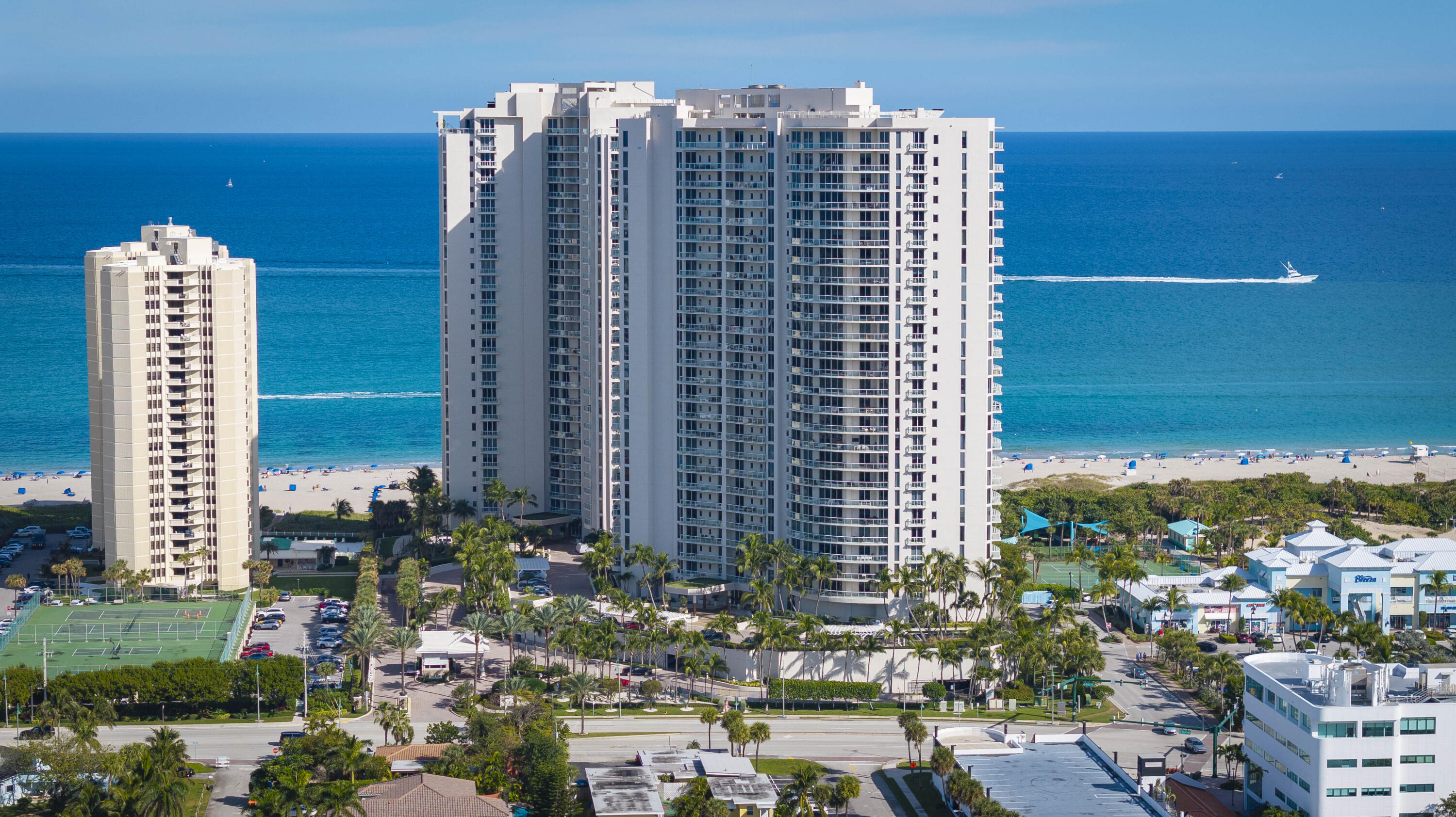 2700 N Ocean #1006b