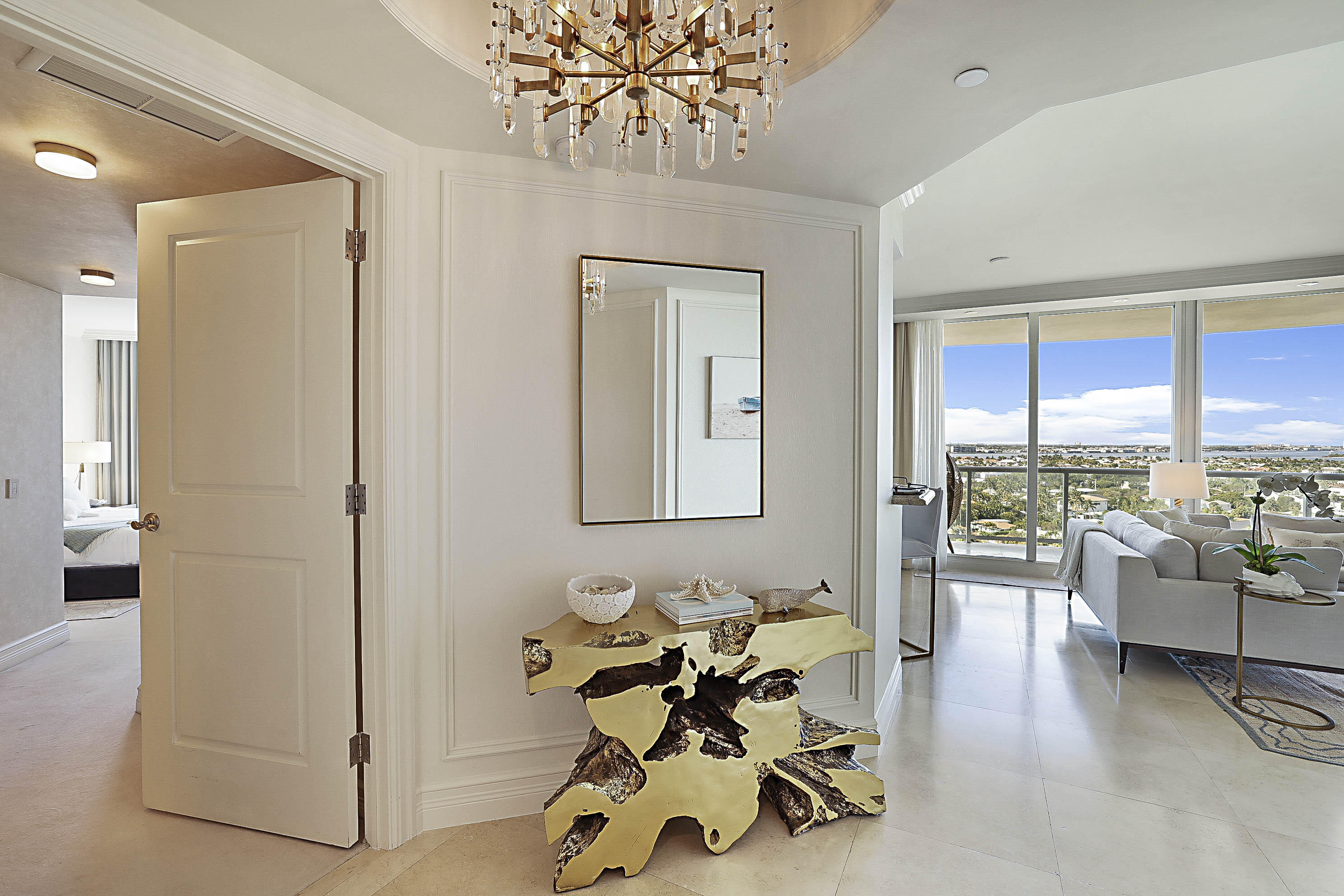 2700 N Ocean #1006b Riviera Beach, FL 33404