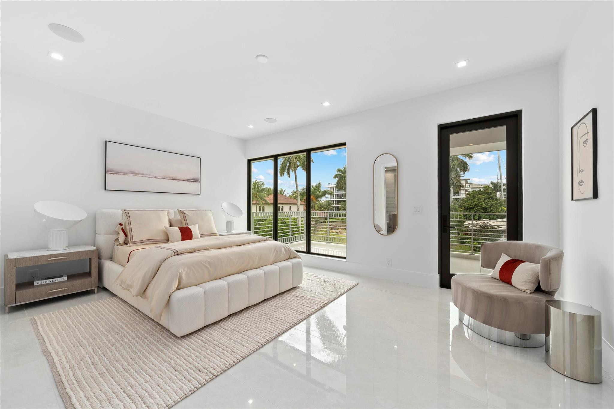 24 Fiesta Fort Lauderdale, FL 33301