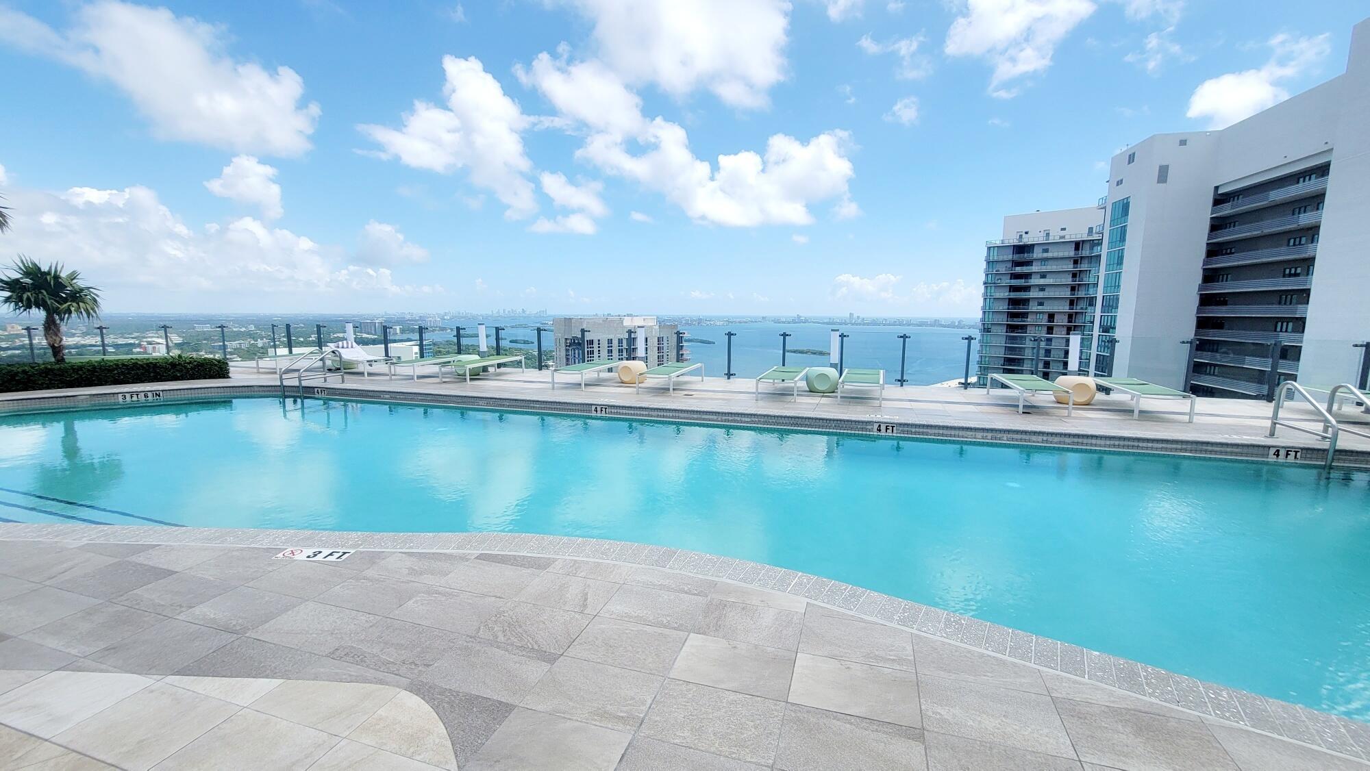 image Paraiso Bayviews50
