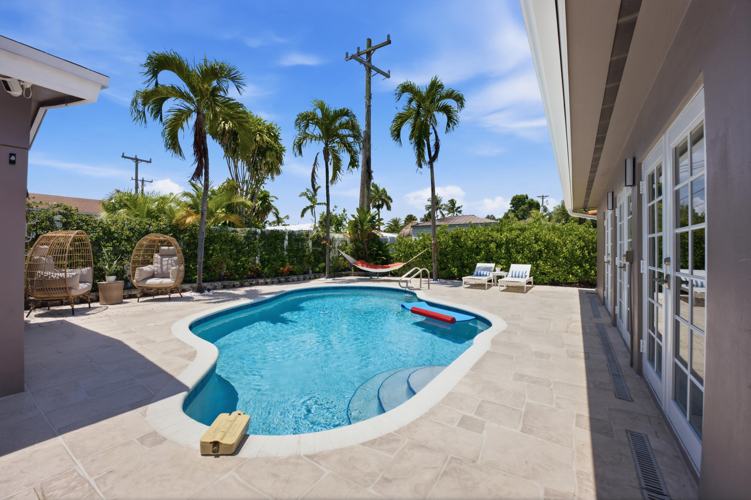 2511 NE 20th Lighthouse Point, FL 33064