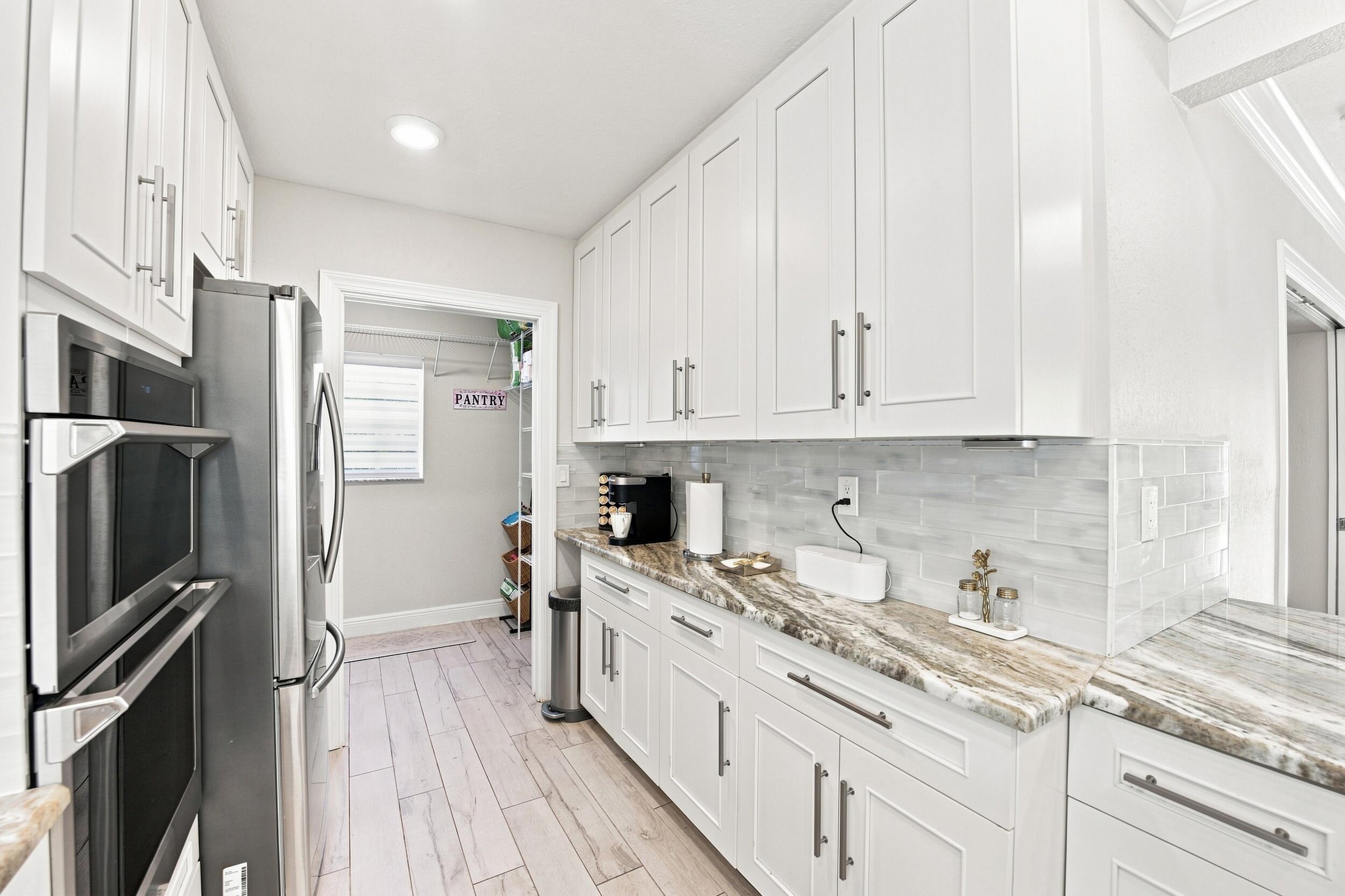 2511 NE 20th Lighthouse Point, FL 33064