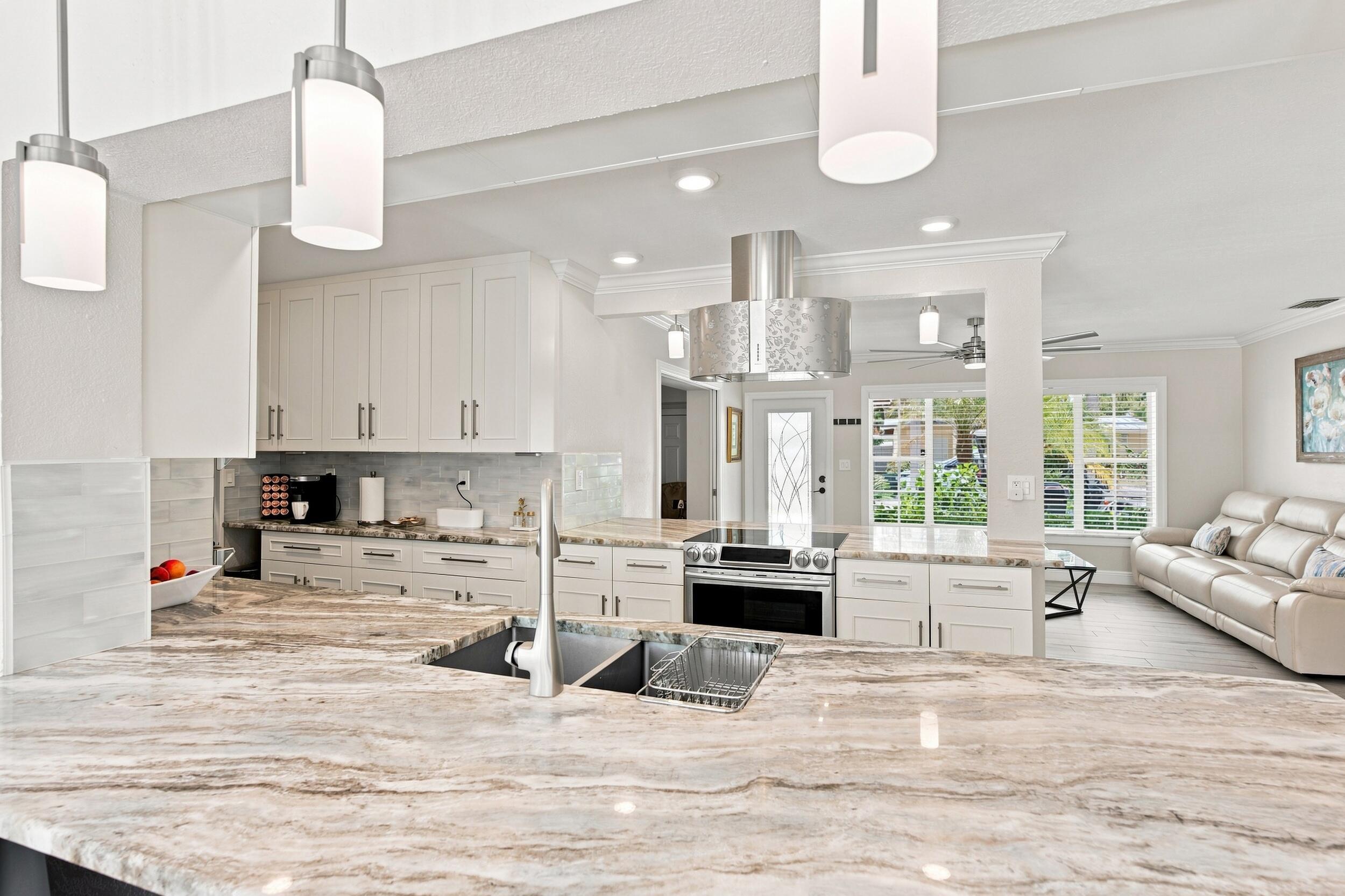 2511 NE 20th Lighthouse Point, FL 33064