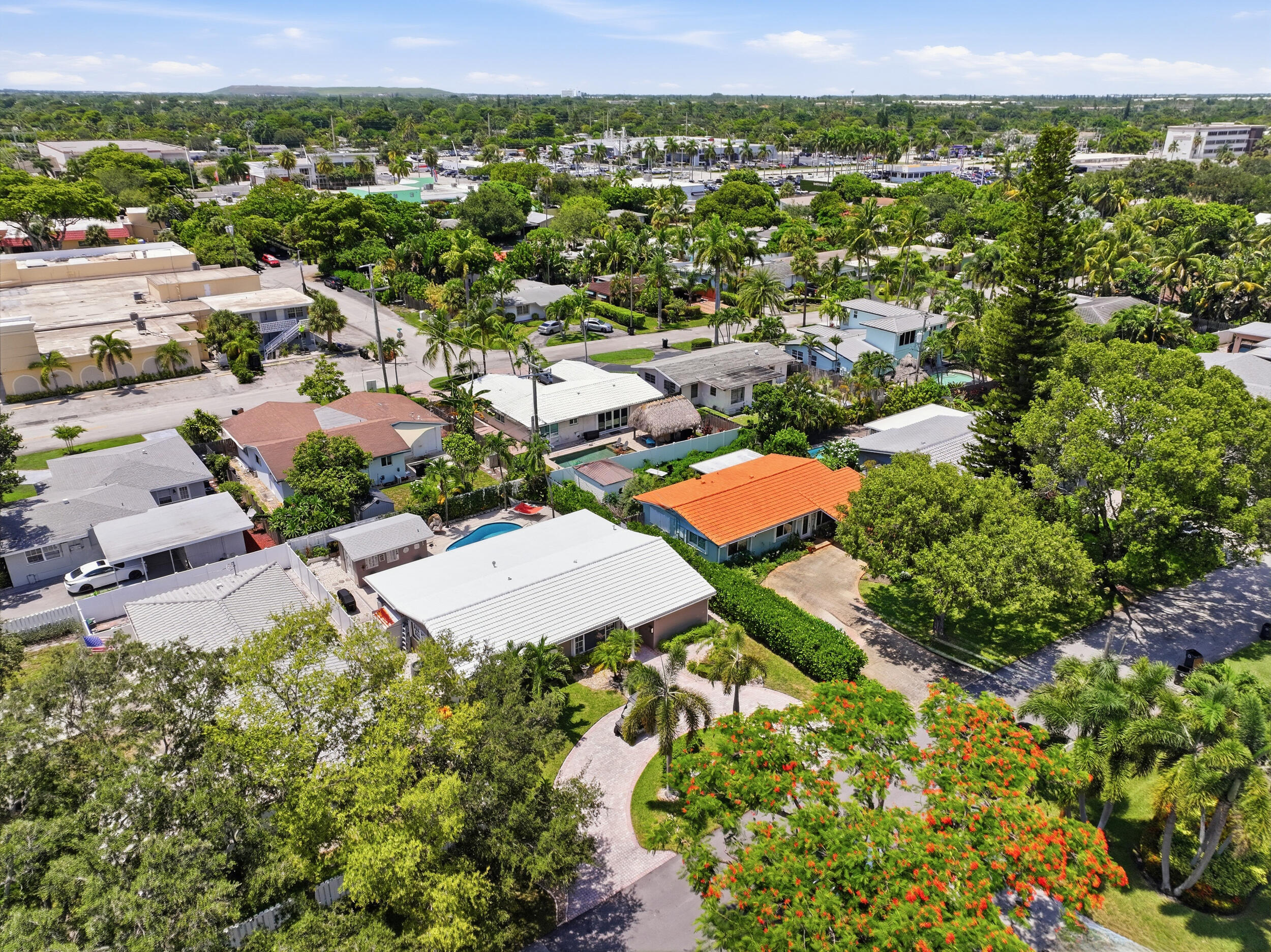2511 NE 20th Lighthouse Point, FL 33064