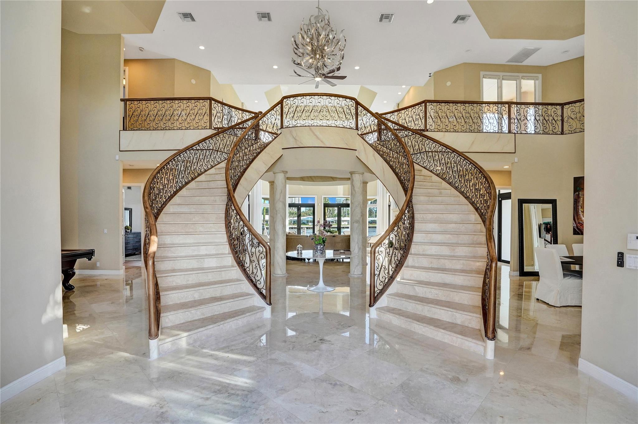2584 SE 12th St Pompano Beach, FL 33062