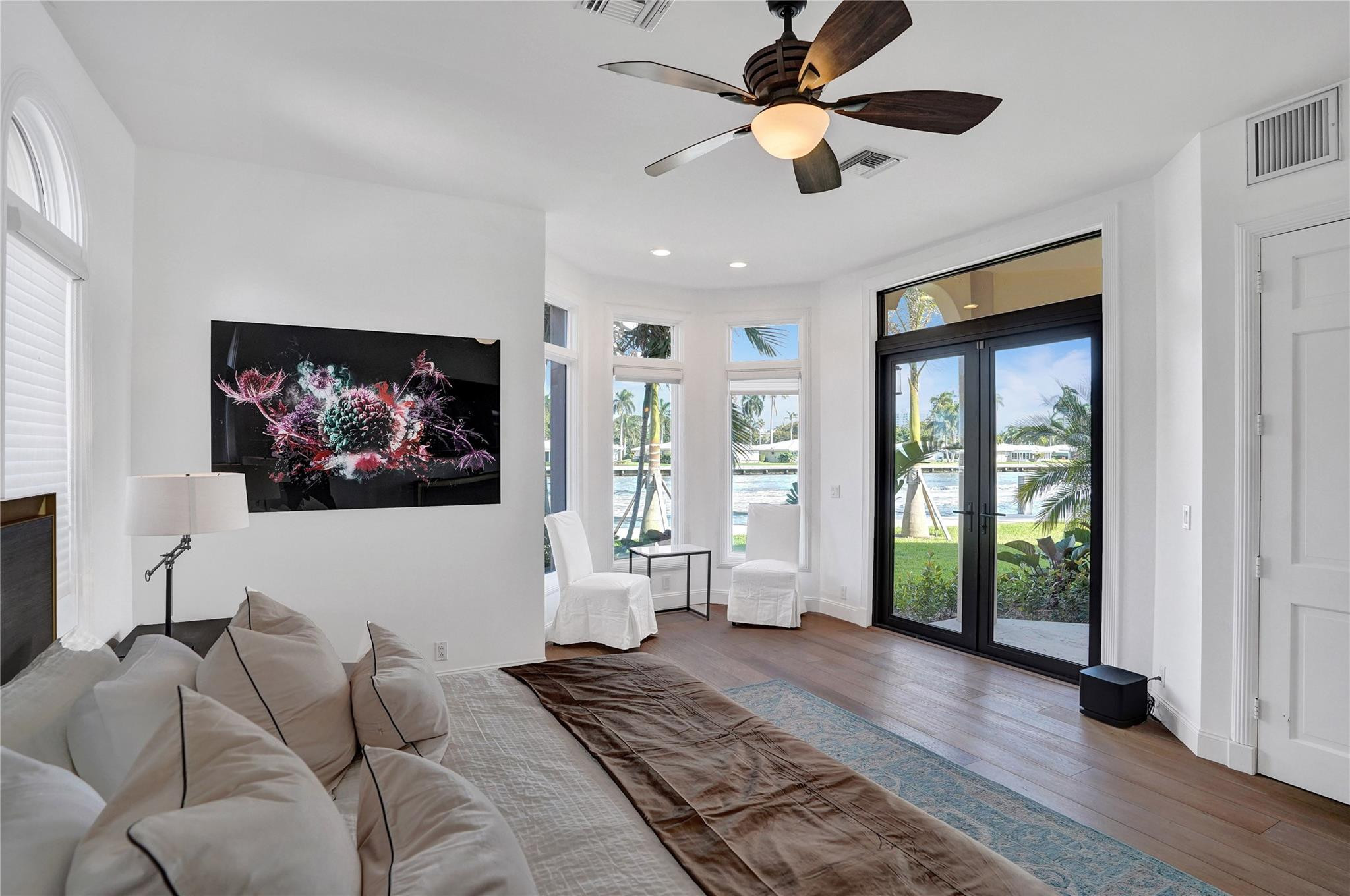 2584 SE 12th St Pompano Beach, FL 33062