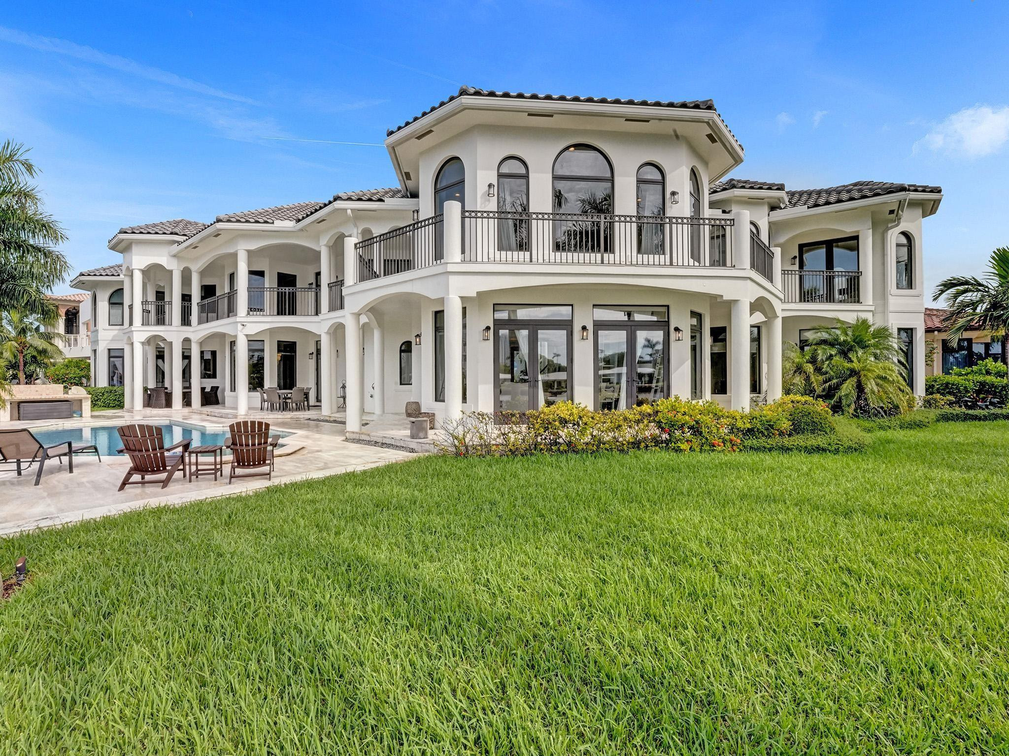 2584 SE 12th St Pompano Beach, FL 33062