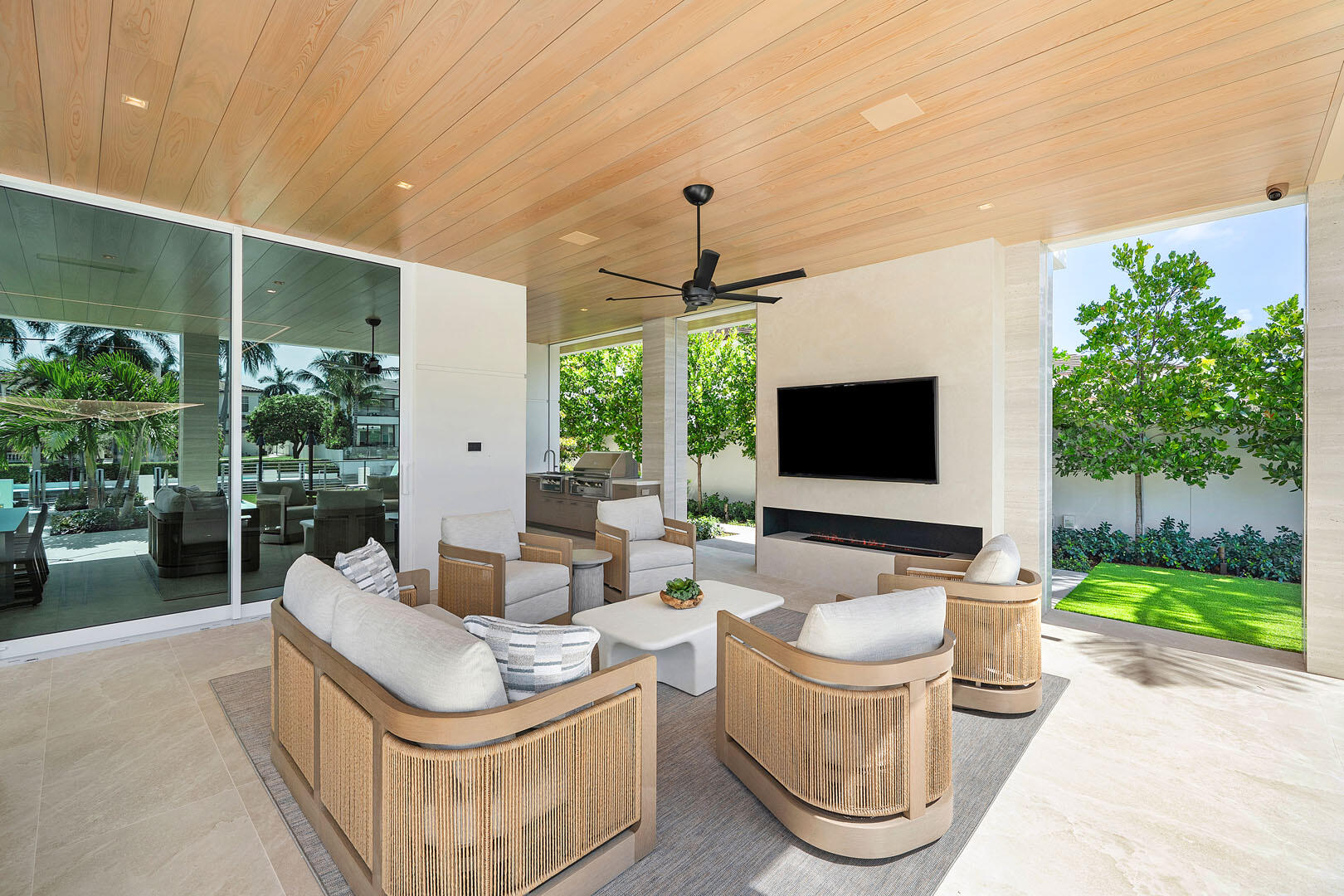 336 E Coconut Palm Rd Boca Raton, FL 33432