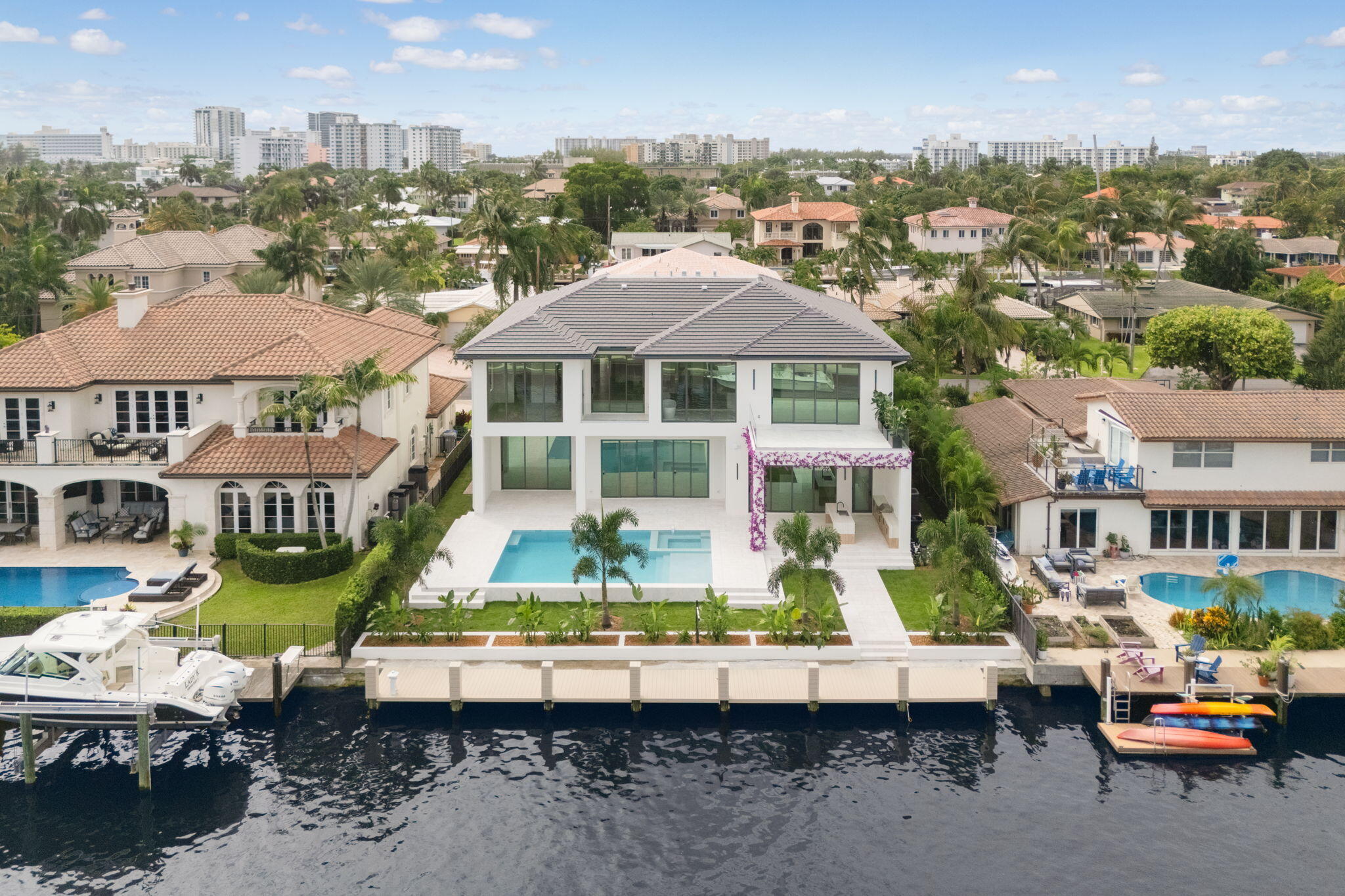 2921 NE 23rd St Pompano Beach, FL 33062