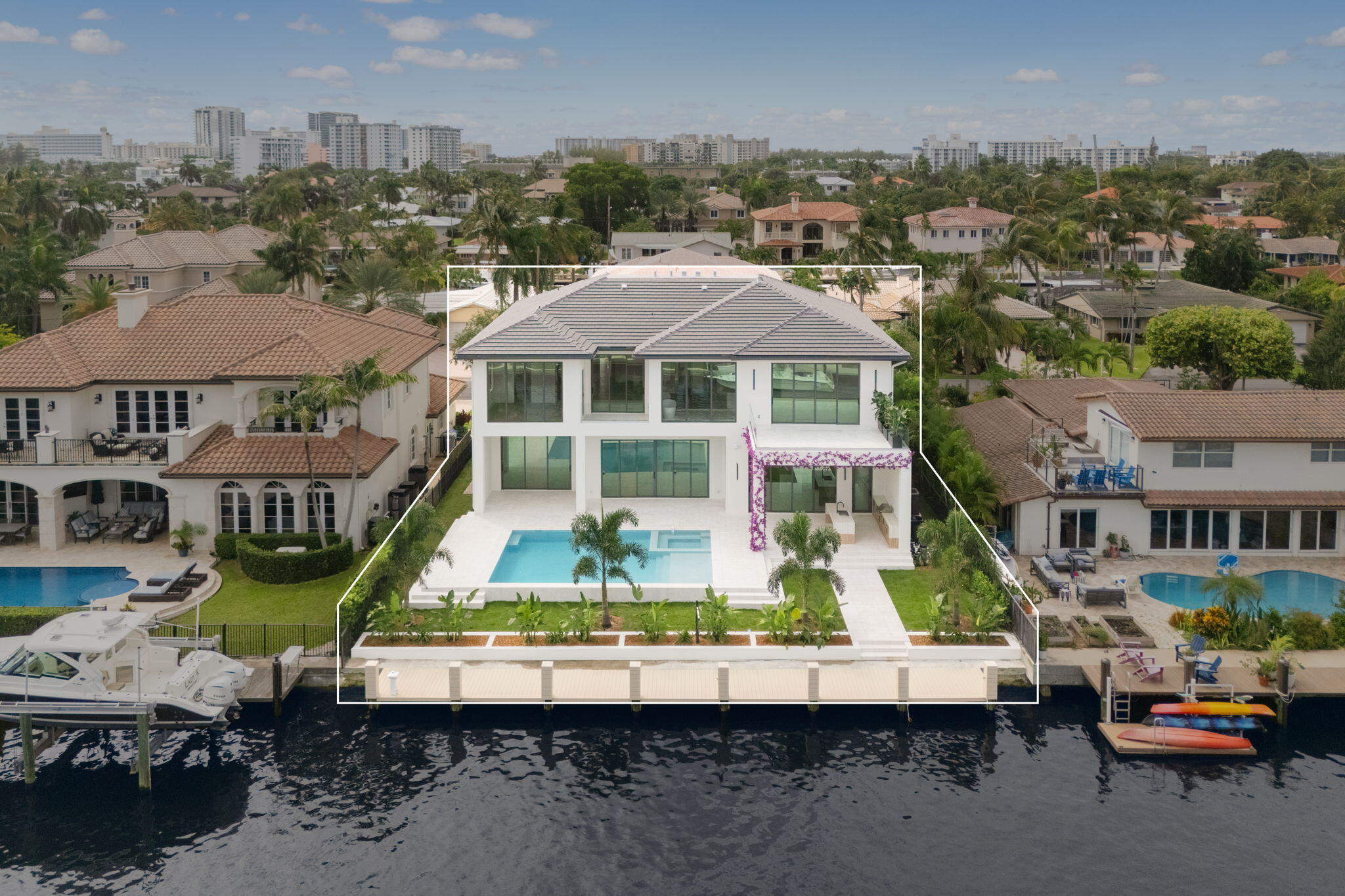 2921 NE 23rd St Pompano Beach, FL 33062