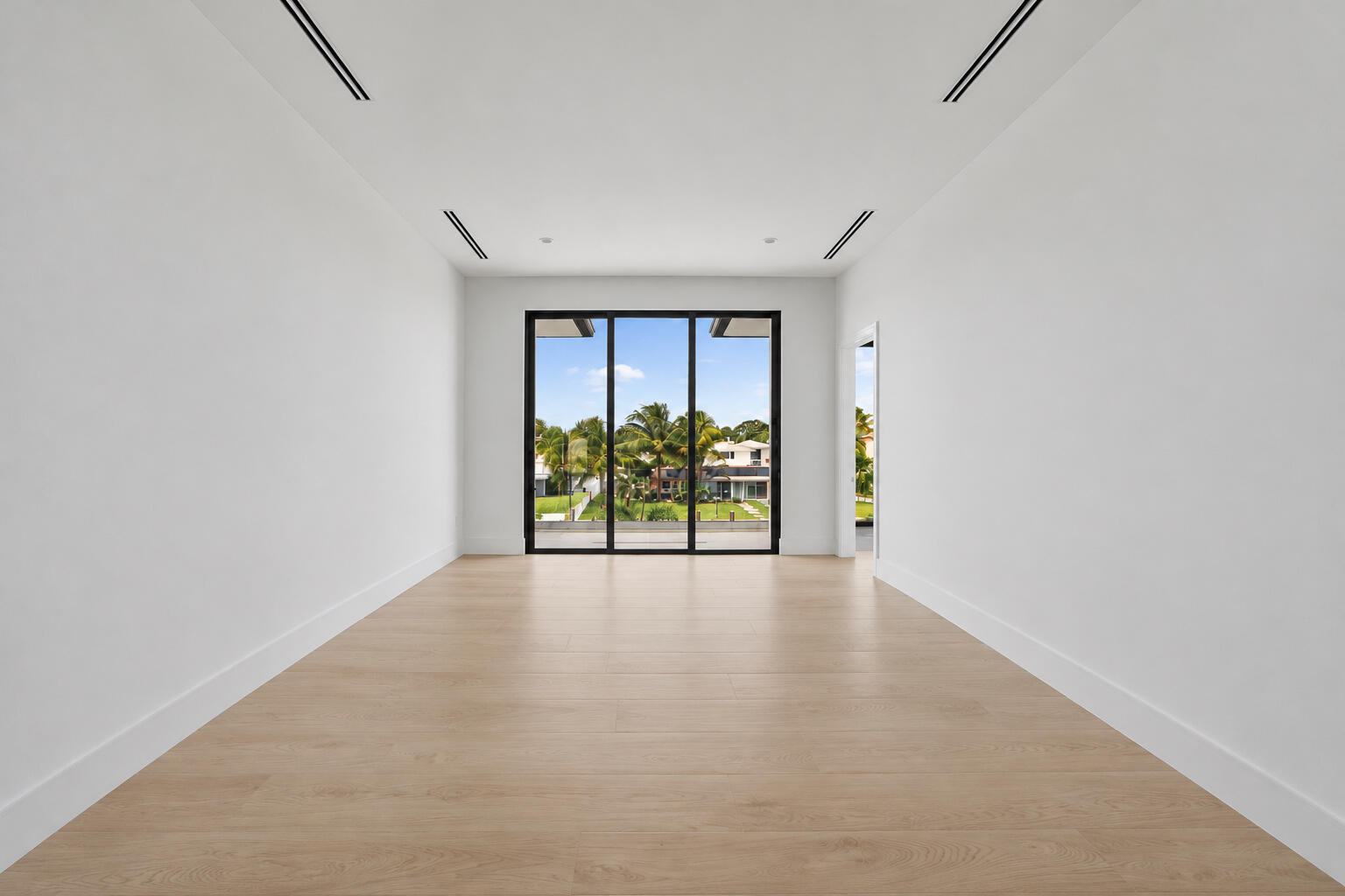 2921 NE 23rd St Pompano Beach, FL 33062