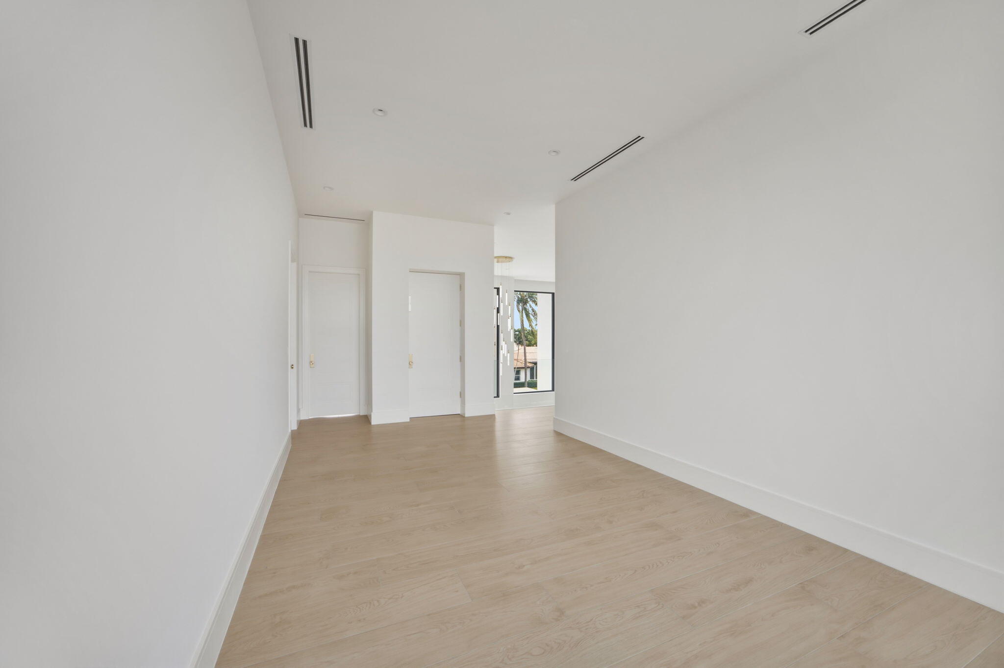 2921 NE 23rd St Pompano Beach, FL 33062