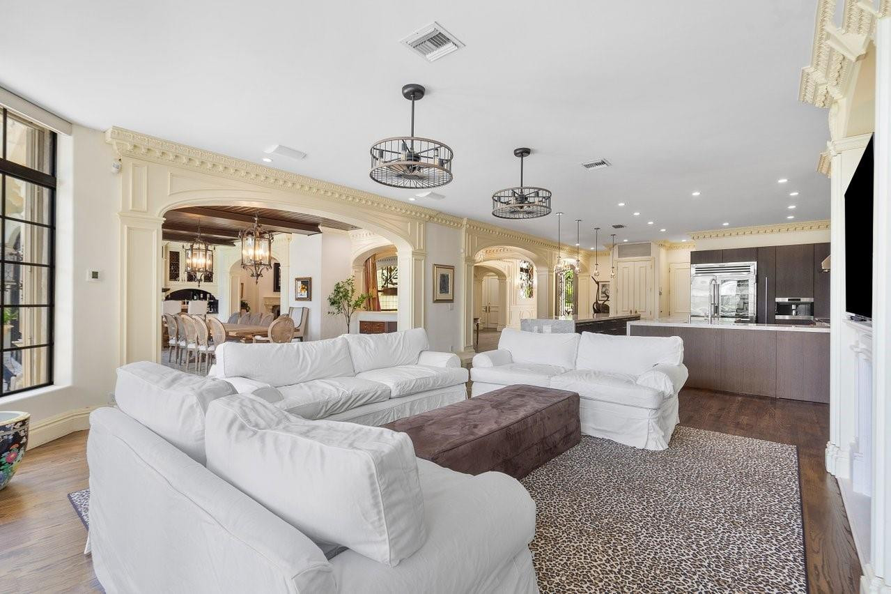 1721 SE 9th St Fort Lauderdale, FL 33316