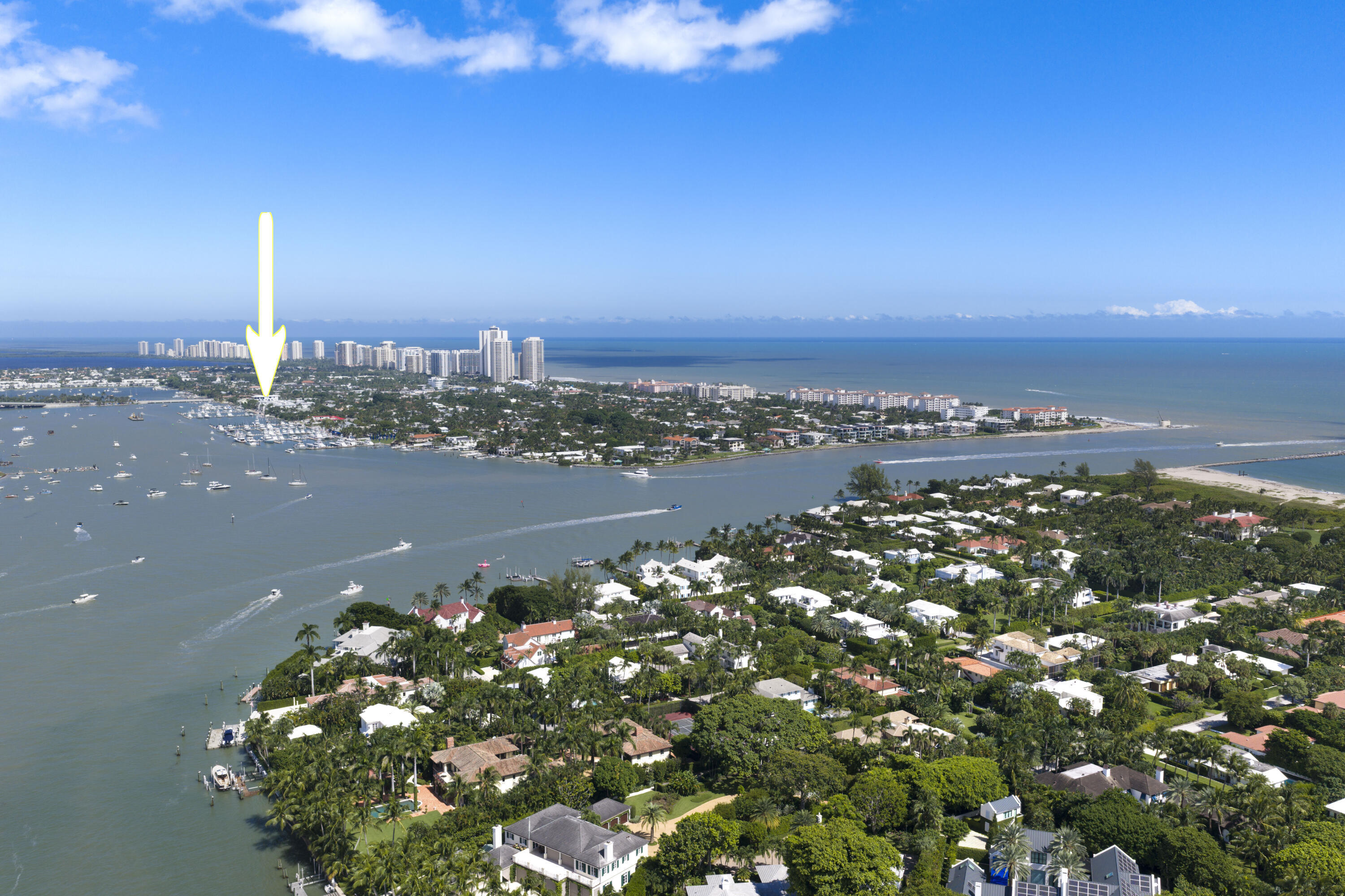 2323 Lk Dr #201 Singer Island, FL 33404